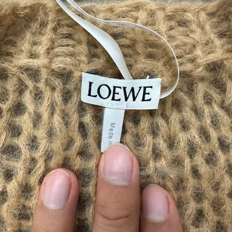 Loewe LOEWE 2024 new khaki color large logo sweater, size S Size S / US 4 / IT 40 - 4 Thumbnail