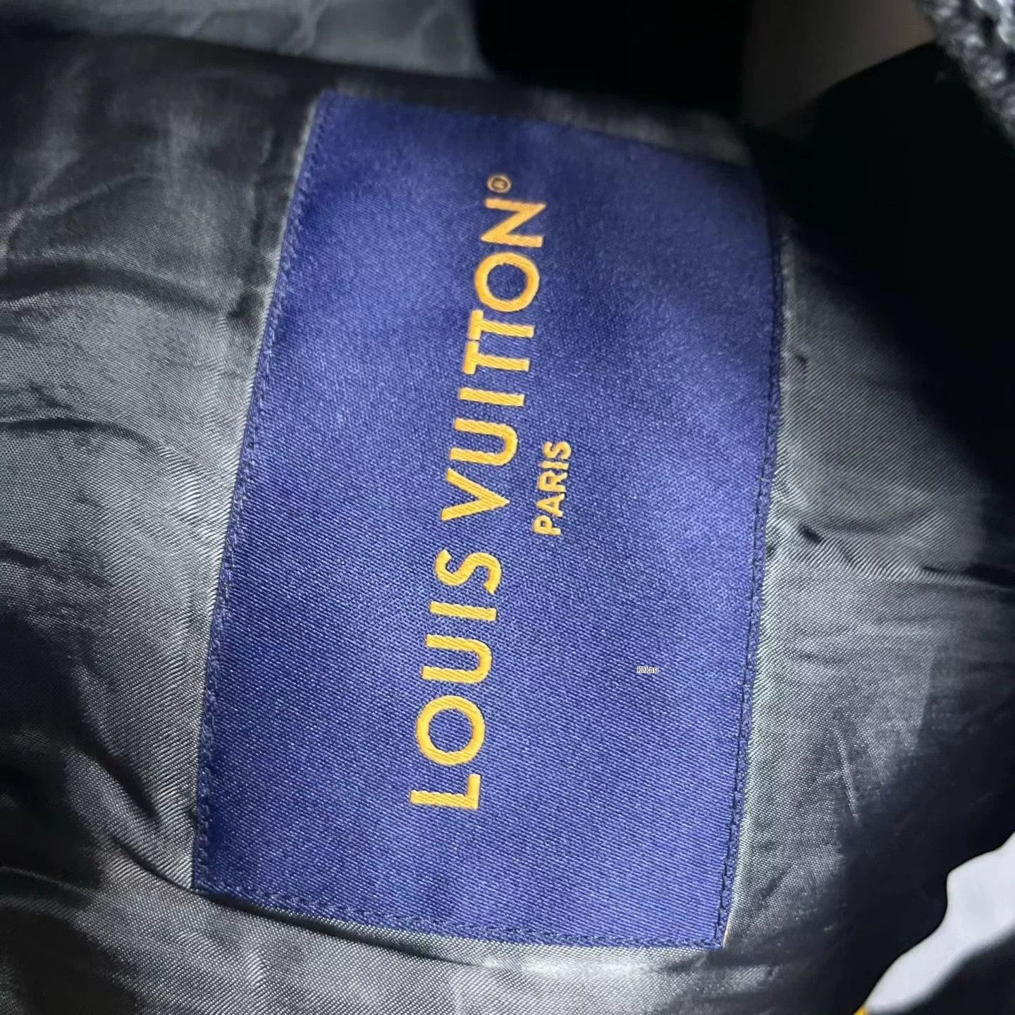 Louis Vuitton Louis Vuitton Black Contrast Letter Pilot Jacket Size US S / EU 44-46 / 1 - 2 Thumbnail