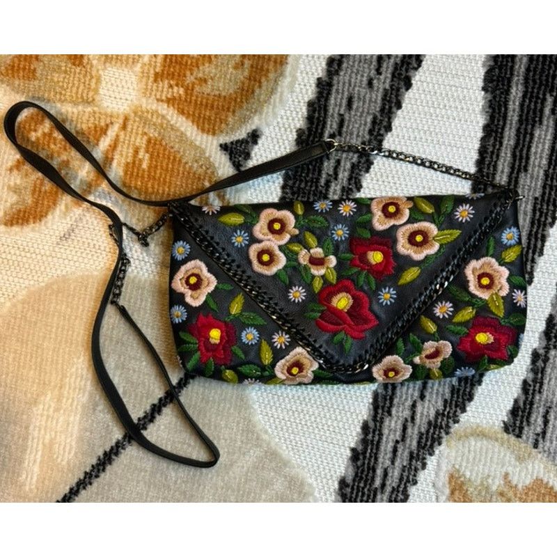 Mary Frances Mary Frances embroidered floral black Crossbody purse Size ONE SIZE - 1 Thumbnail