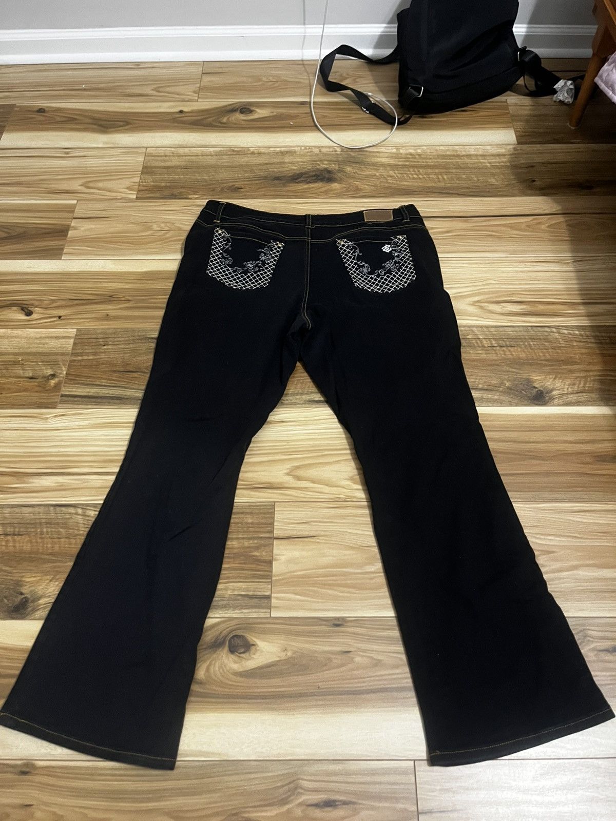Rocawear Rocawear Black Embroidered Jeans Size 20 Y2K Hip Hop Denim Size 42" / US 20 - 2 Thumbnail