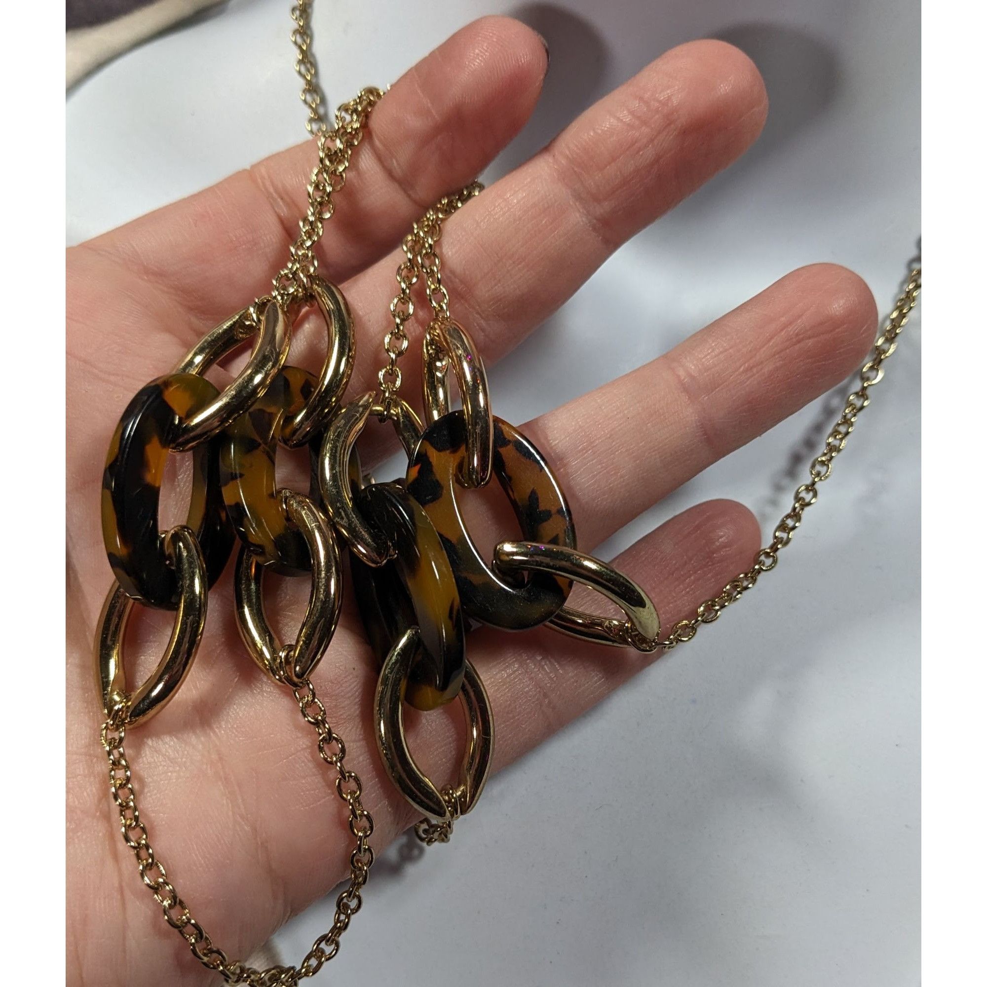 Other Vintage Avon Tortoise Silver Tone Station Link Necklace Size ONE SIZE - 6 Thumbnail