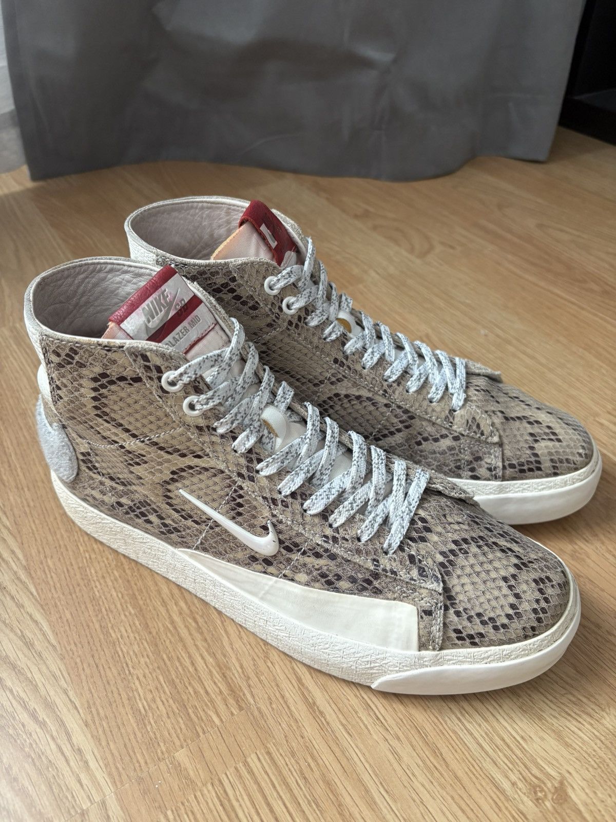 Nike × Soulland Nike SB Blazer Mid Soulland FRI.day Part 03 Size US 8 / EU 41 - 1 Thumbnail
