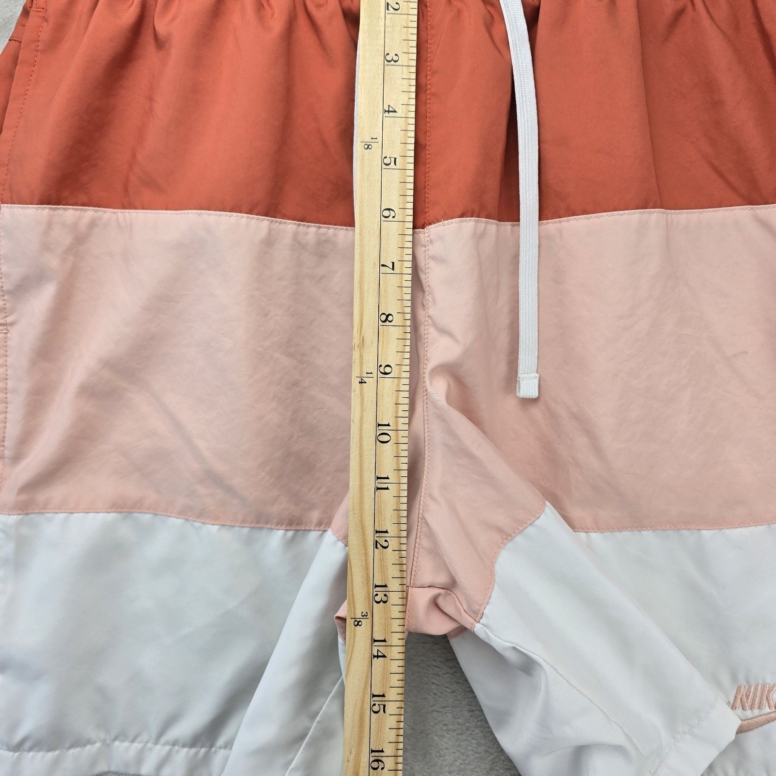 Nike Nike City Edition Woven Shorts Mens Large White Orange Size US 32 / EU 48 - 12 Thumbnail