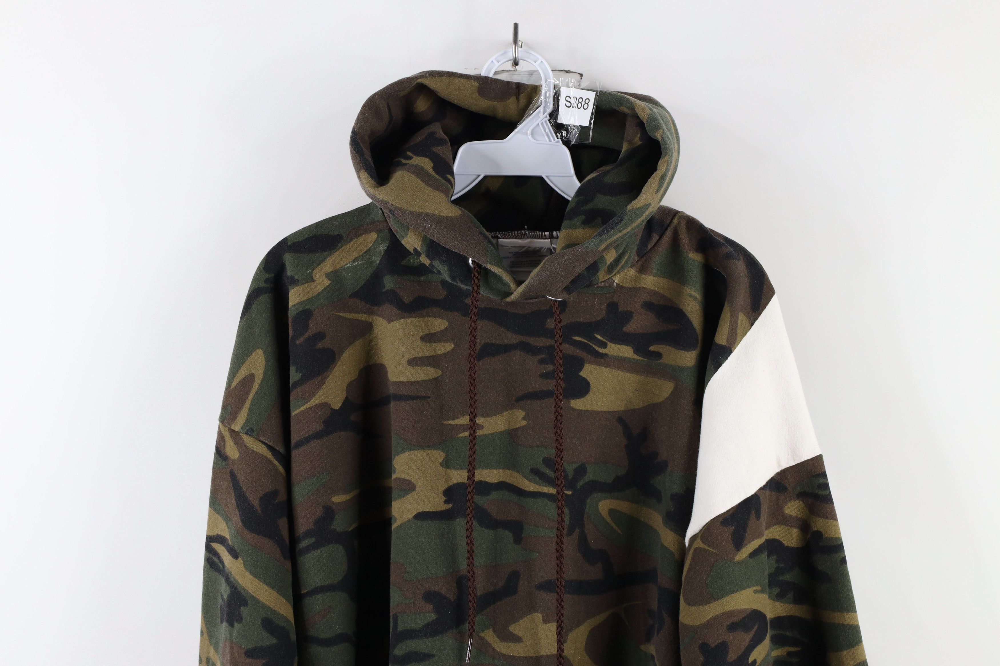 Vintage Vintage 90s Streetwear Fit Camouflage Hoodie Sweatshirt Size US XL / EU 56 / 4 - 2 Thumbnail