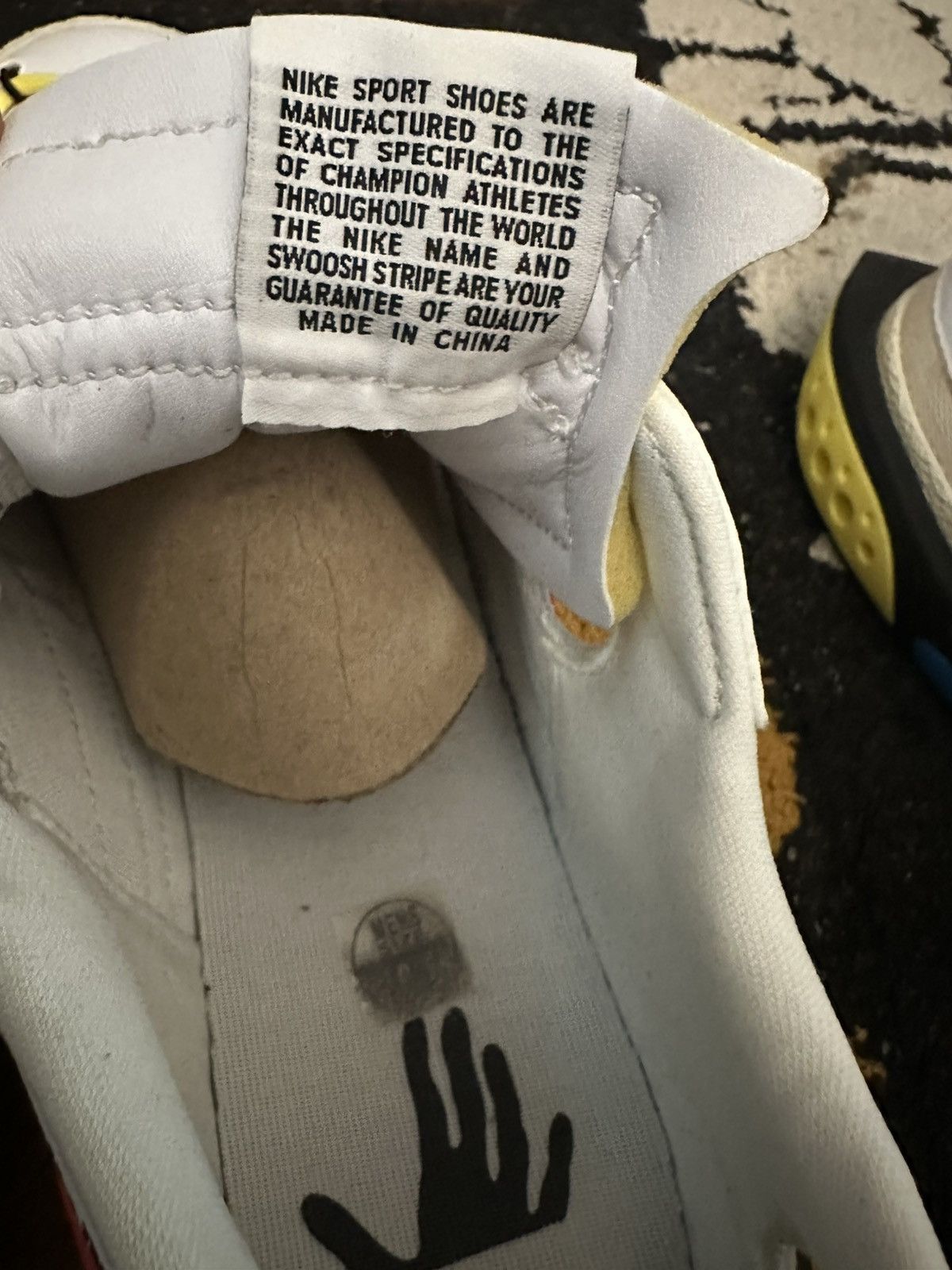 Nike × Off-White Off-White x Blazer Low ‘White University Red’ Size US 10.5 / EU 43-44 - 7 Thumbnail