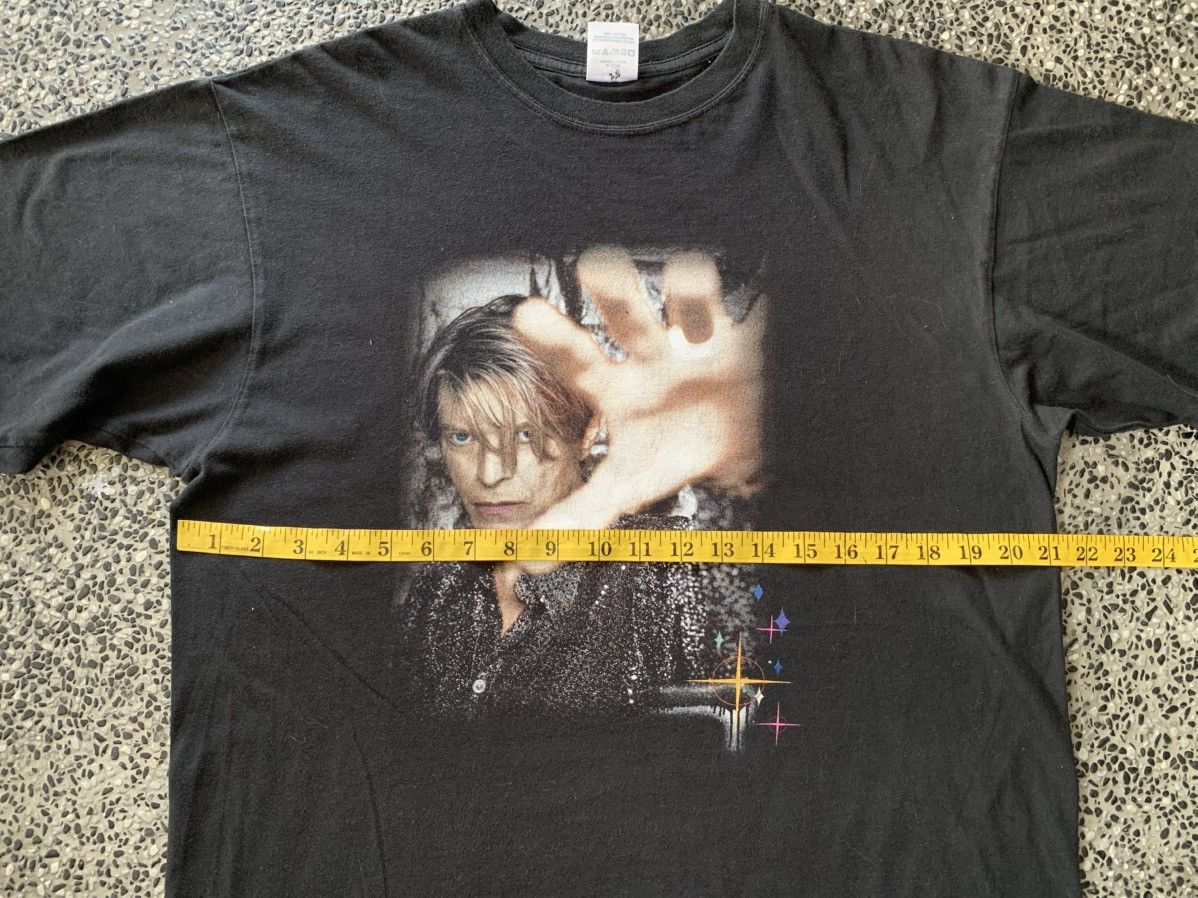 Vintage Vintage 2003 David Bowie Reality Tour English Singer T shirt Size US M / EU 48-50 / 2 - 8 Thumbnail