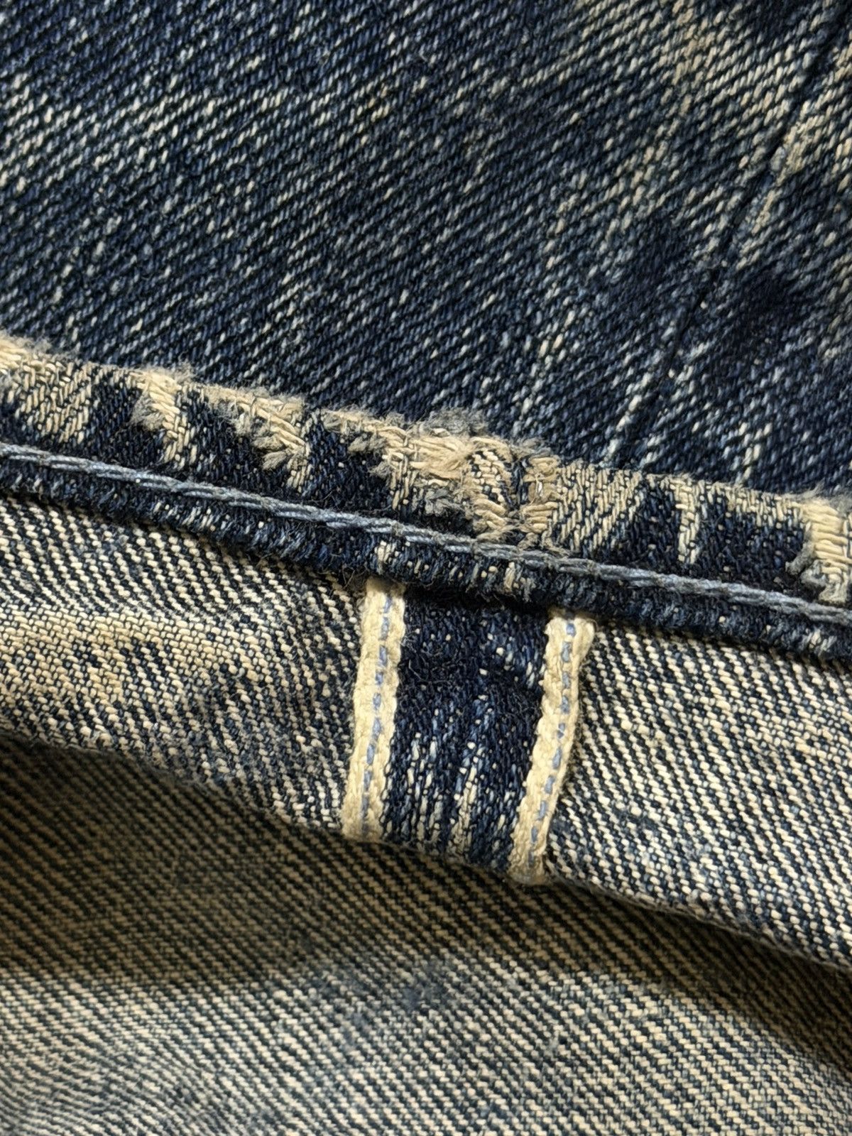 Blue Blue Japan Vintage 90s Japan Blue Corn Selvedge Mud Wash Distressed Size US 30 / EU 46 - 7 Thumbnail