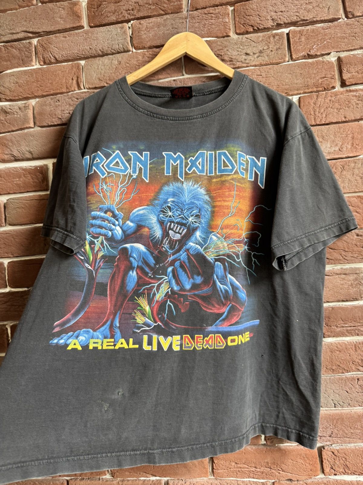 Band Tees Rare Iron Maiden Real Live Dead One Rock Metal Band T Shirt Size US L / EU 52-54 / 3 - 3 Thumbnail