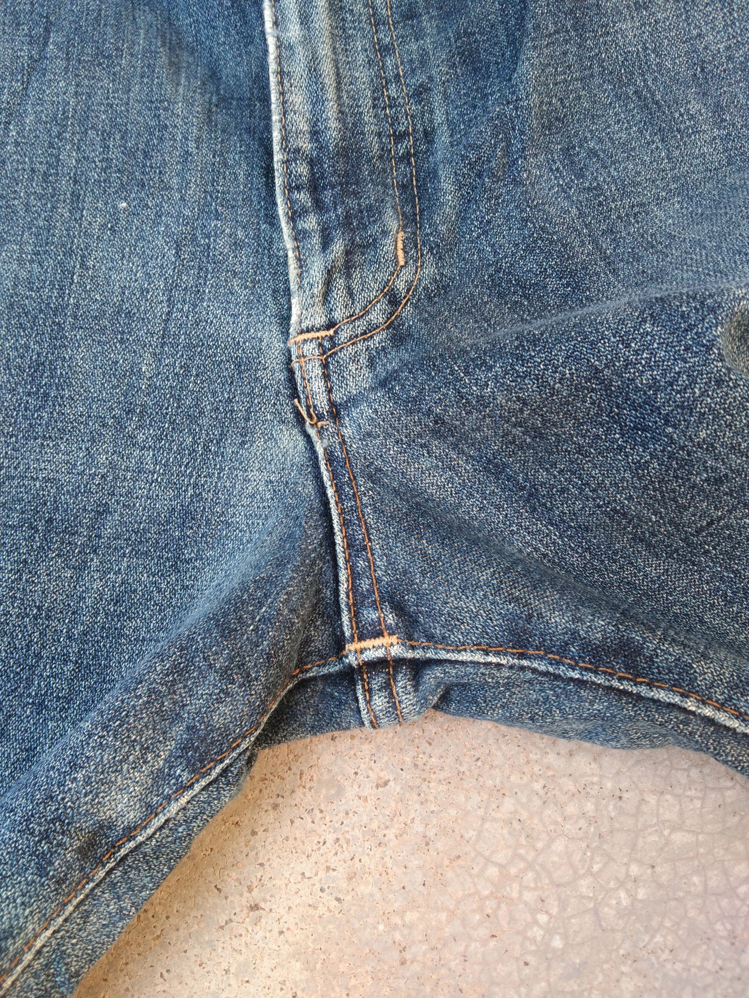 Wrangler Vintage Faded Wrangler Straight Leg Distressed Jeans 33x30 Size US 33 - 5 Thumbnail