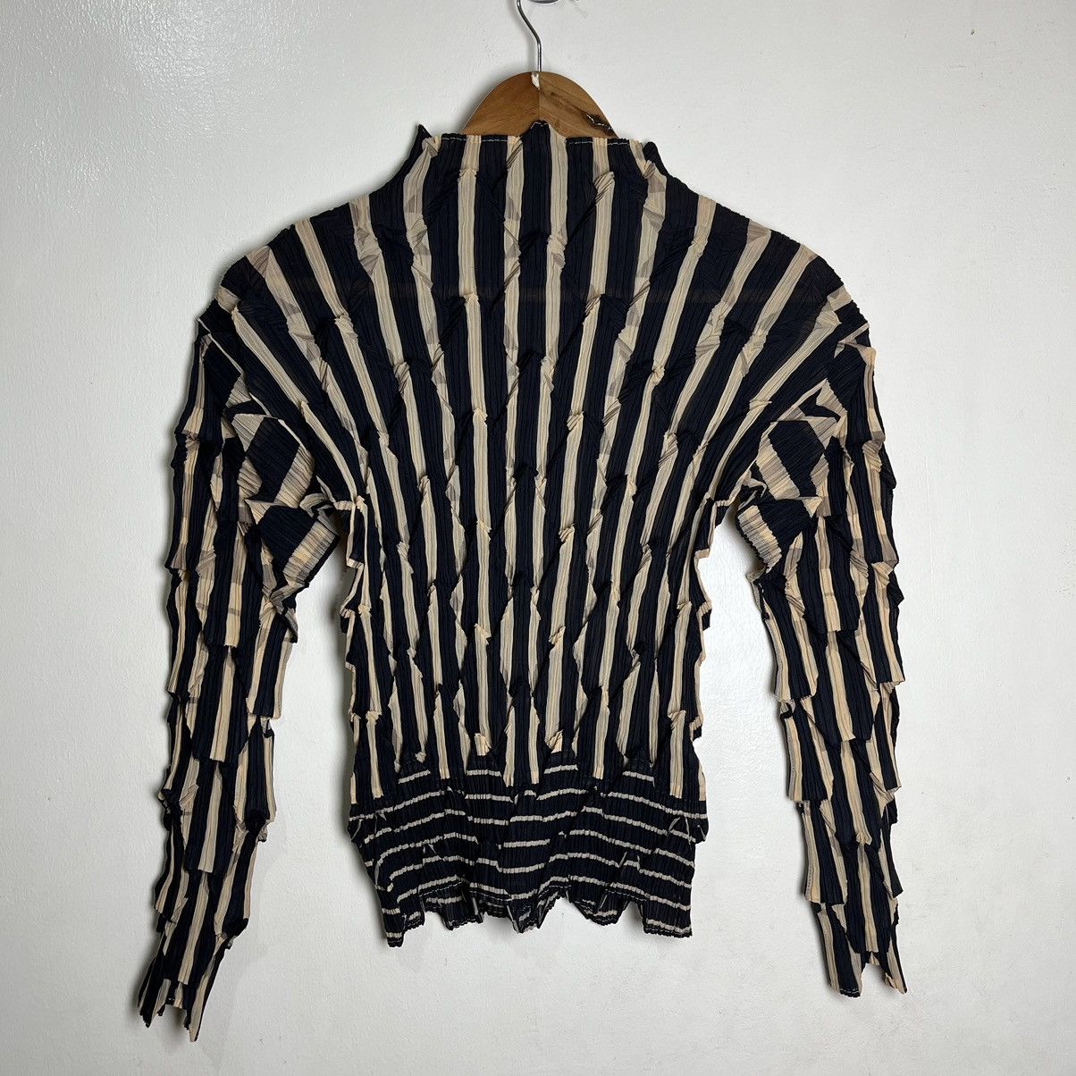 Issey Miyake Archive Issey Miyake Pleated Tops Size S / US 4 / IT 40 - 6 Thumbnail