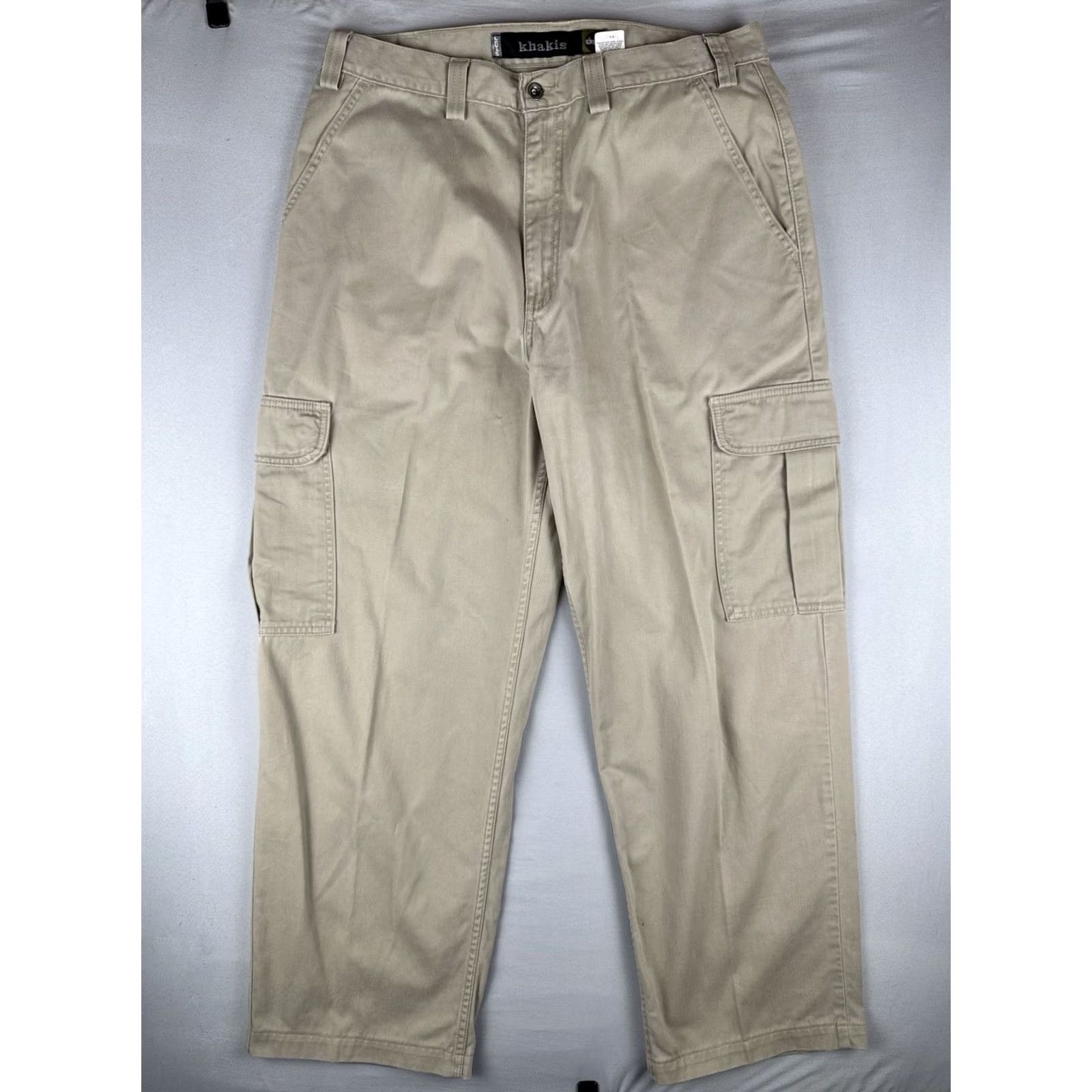 Vintage VINTAGE Levi's Silvertab Cargo Pants Khaki Relaxed Fit 36x32 Mens Pants Size US 36 / EU 52 - 2 Thumbnail