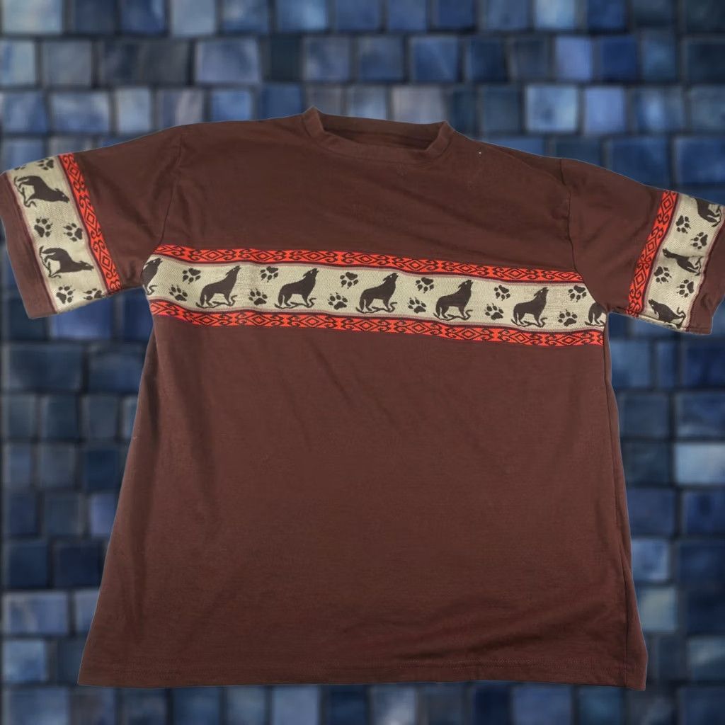 Vintage VINTAGE Wolf Shirt Mens L Brown Aztec Howling Pack Paw Print Tribal Nature Shirt Size US L / EU 52-54 / 3 - 1 Thumbnail