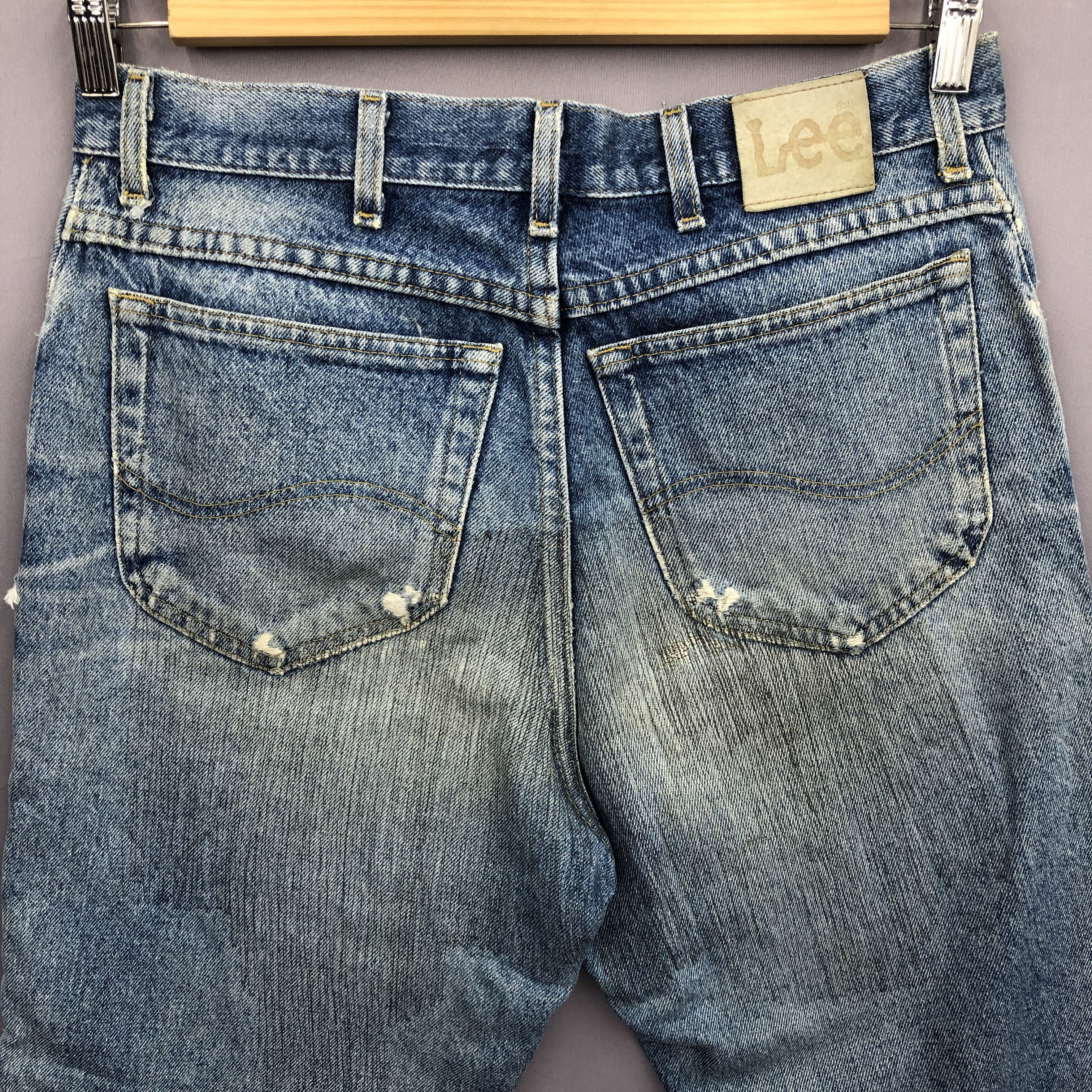 Jean × Lee × Vintage Vintage Lee Riders Distressed Jeans Faded Light Wash Denim Size US 30 / EU 46 - 5 Thumbnail