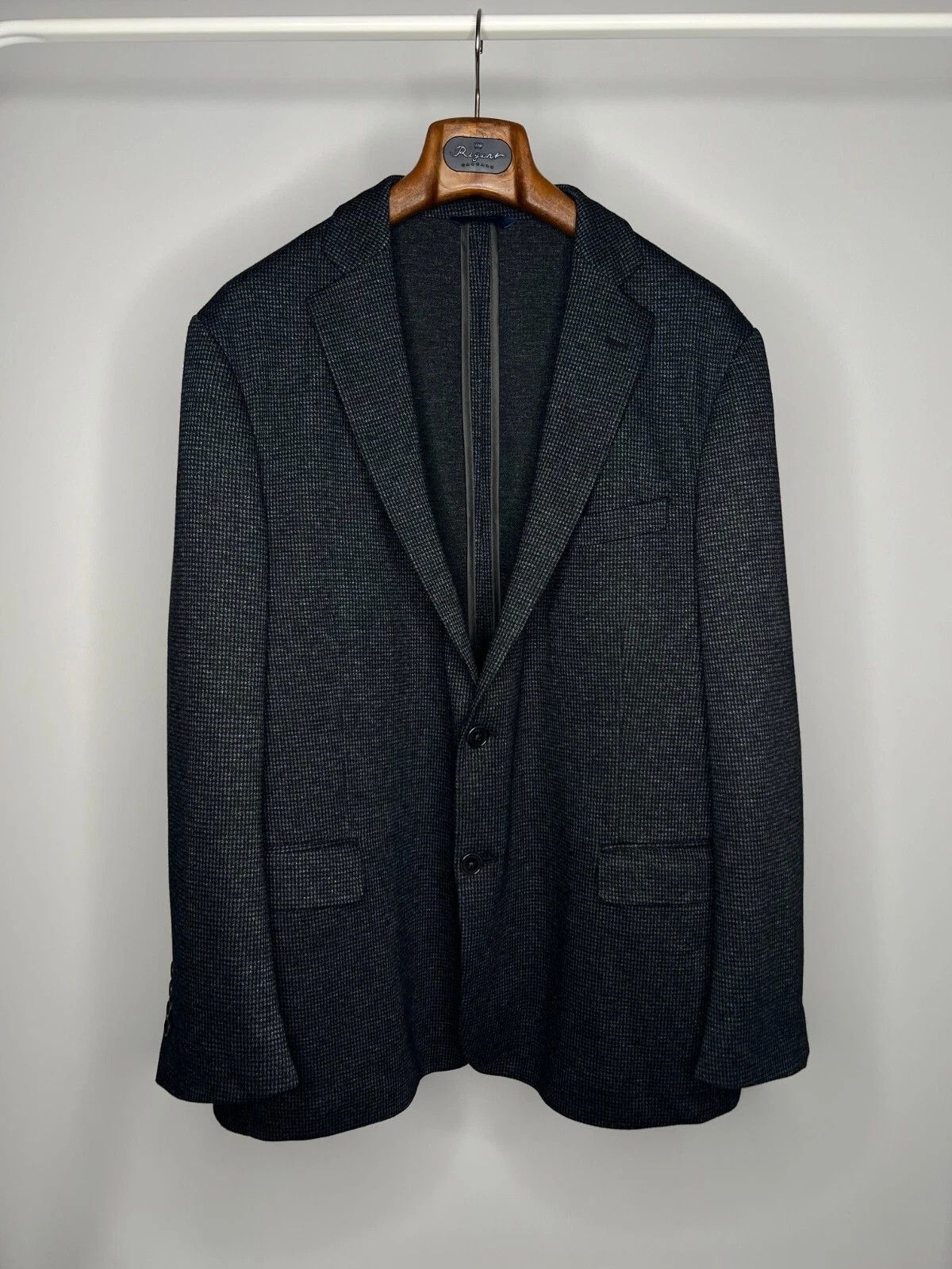 Brooks Brothers Brooks Brothers Regent Fit Houndstooth Dark Grey Blazer Size 48R - 1 Thumbnail