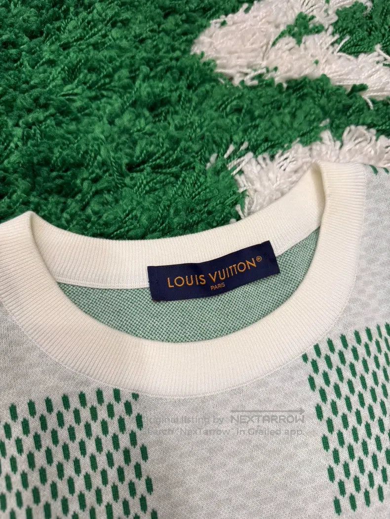 Louis Vuitton Louis Vuitton 24 New White and Green Knit Checker Short Sl Size US XXL / EU 58 / 5 - 2 Thumbnail