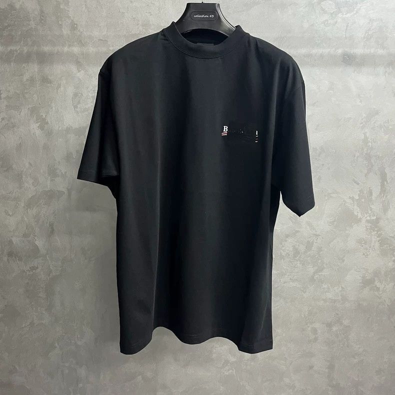 Balenciaga Balenciaga latest black solid color logo print covers round Size US S / EU 44-46 / 1 - 1 Thumbnail