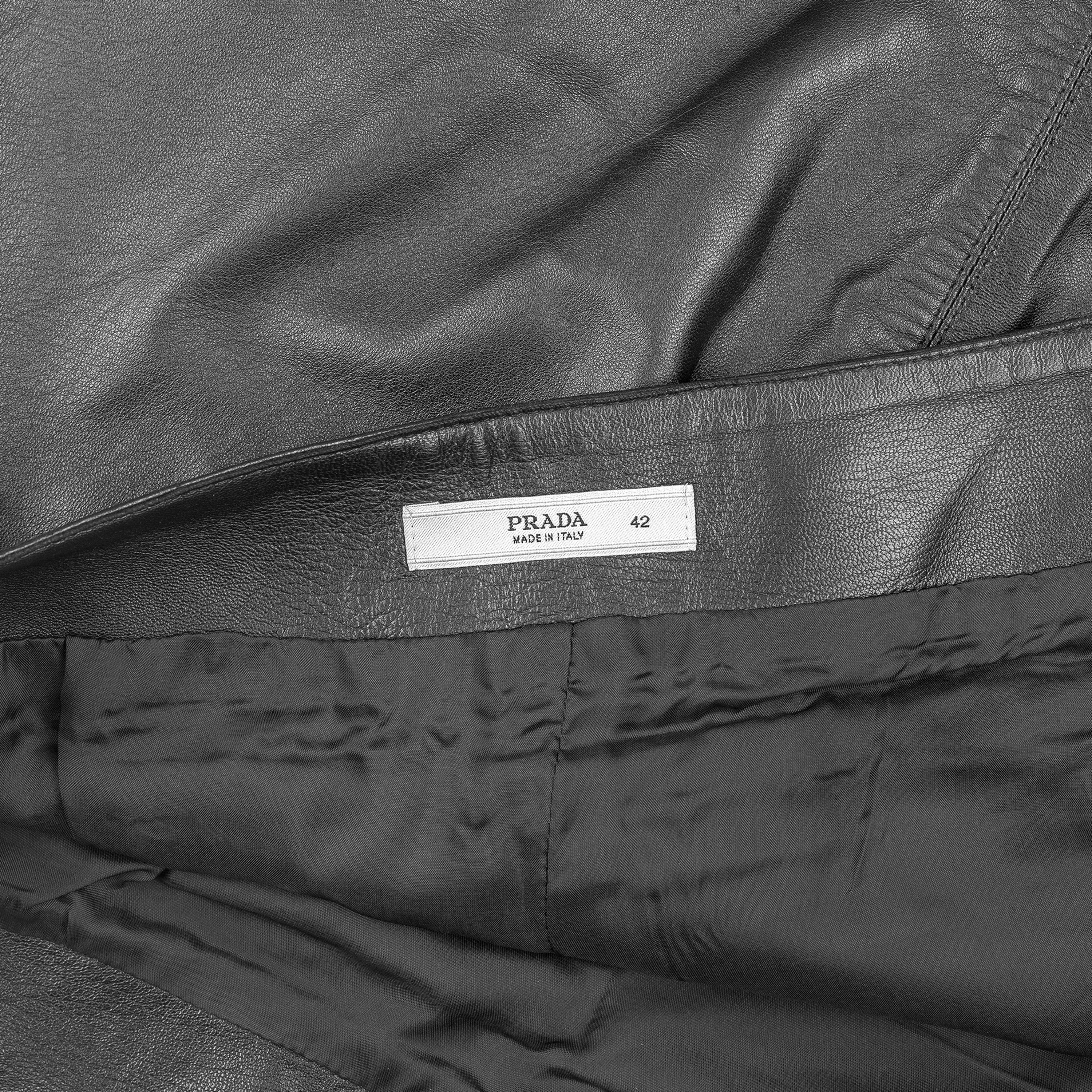 Prada Prada Black Leather Knee Length Skirt (M) Size 27" / US 4 / IT 40 - 2 Thumbnail