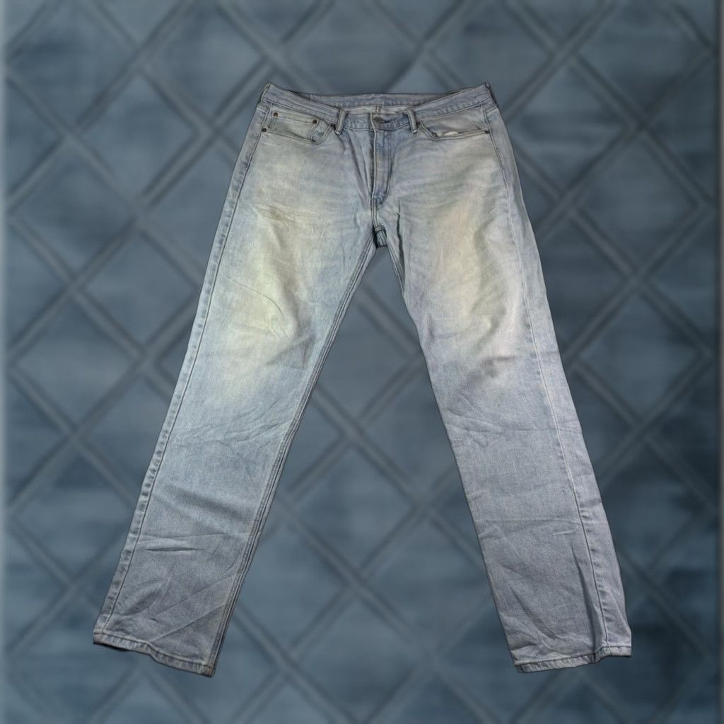 Levi's Levi's 541 Jeans Men’s Size 36x34 Straight Leg Fit Light Blue Wash Denim Size US 36 / EU 52 - 1 Thumbnail