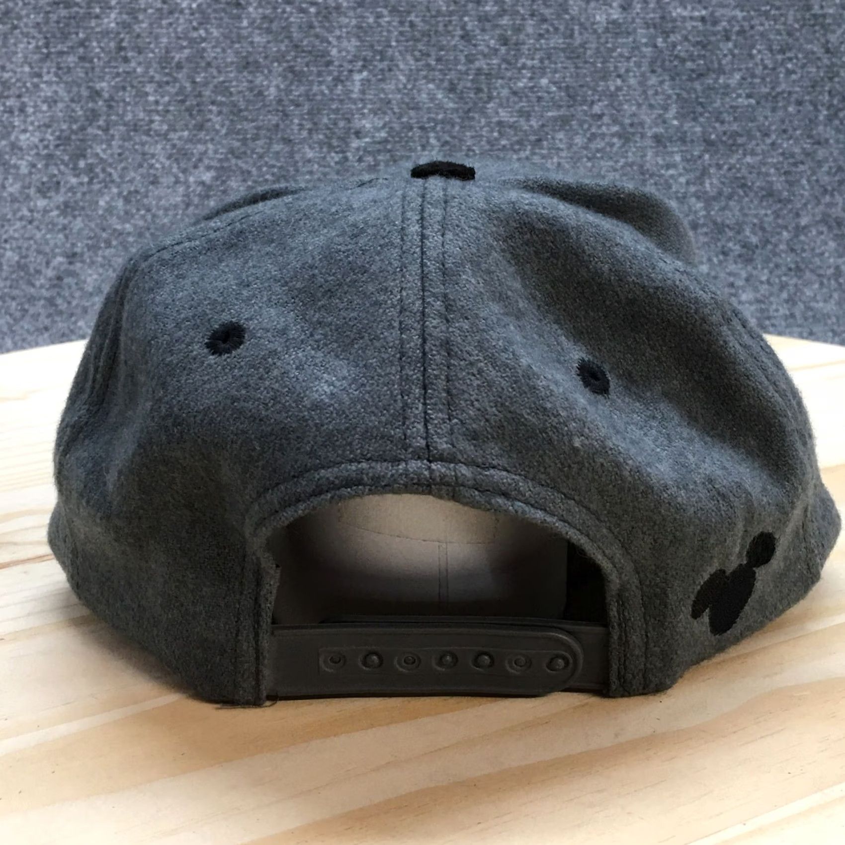 Vintage Goofys Mickey Mouse Hat Cap One Size Gray Adjustable Snapback Curved Brim Mens Size ONE SIZE - 6 Thumbnail