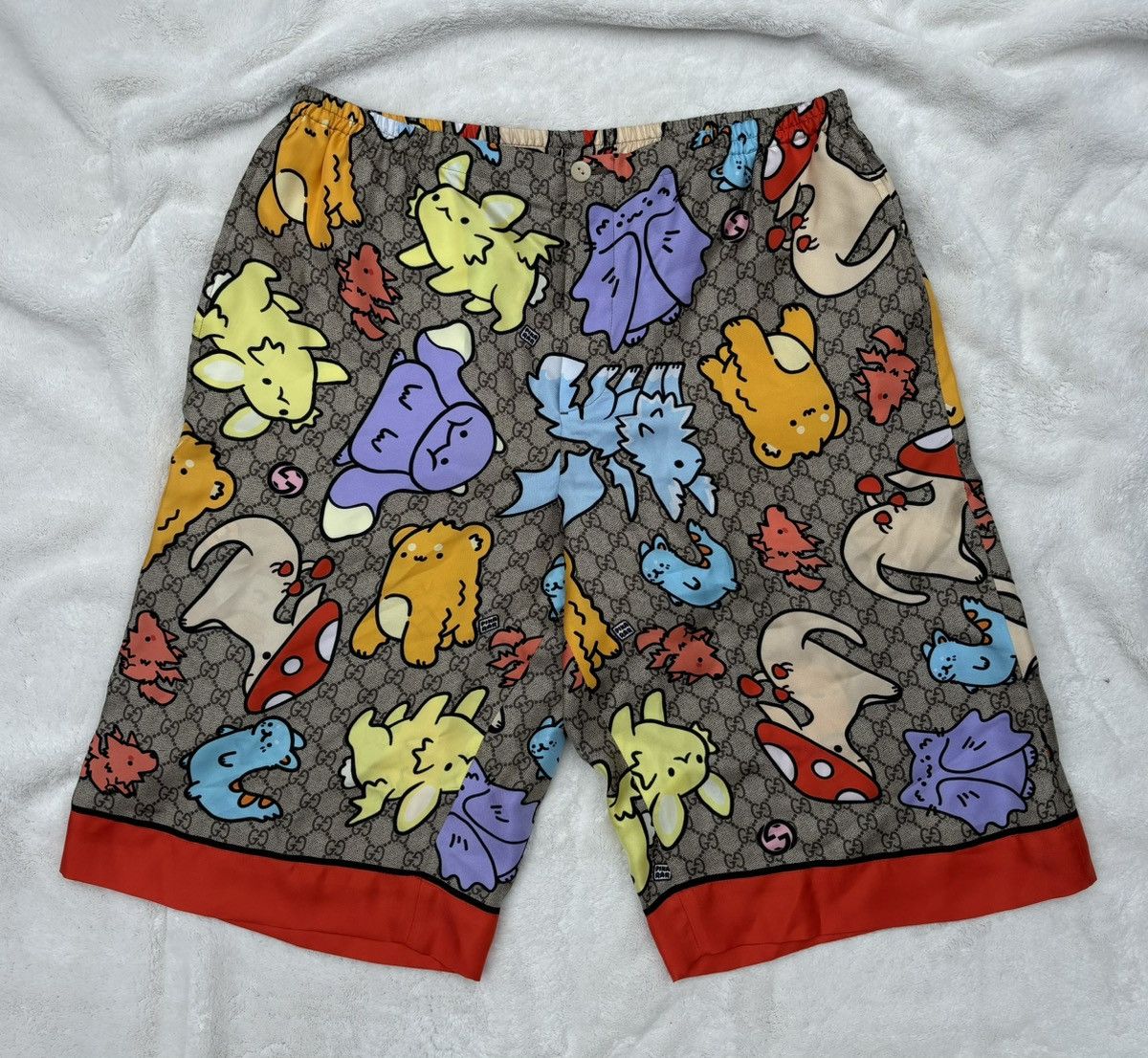 Gucci Gucci Silk Animal Print Supreme GG Shorts Size US 36 / EU 52 - 1 Thumbnail