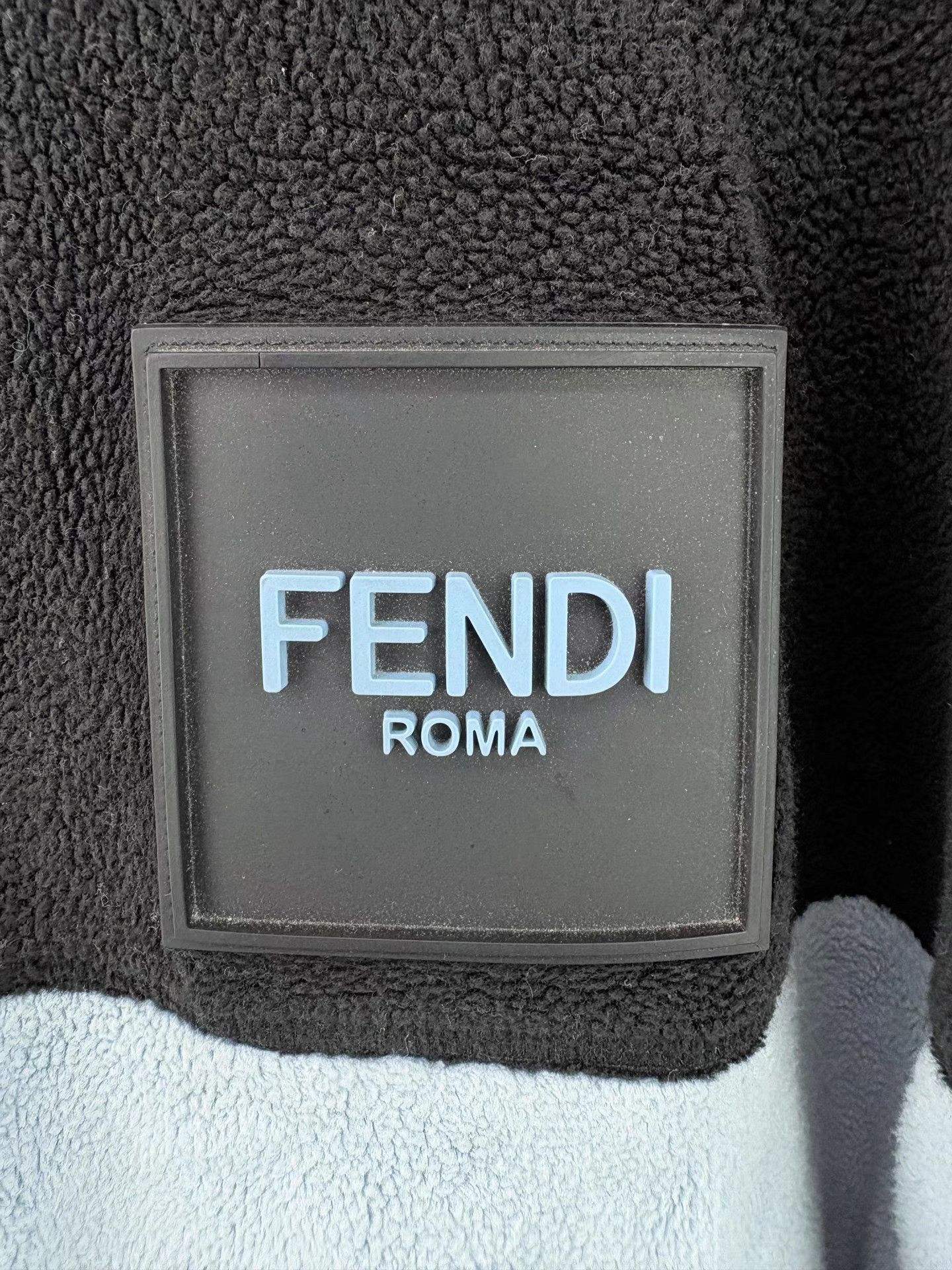 Fendi FENDI Color Block Fleece Hooded Jacket Size US L / EU 52-54 / 3 - 3 Thumbnail