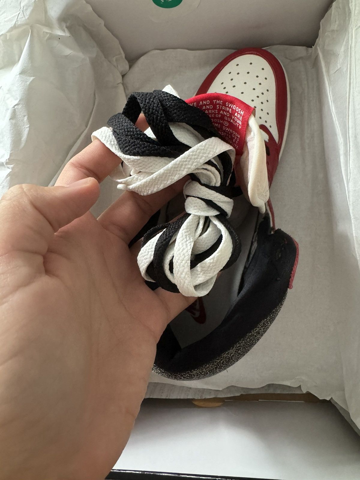 Jordan Brand × Nike × Vintage Jordan 1 Retro High OG Chicago Lost and Found Size US 8.5 / EU 41-42 - 7 Thumbnail