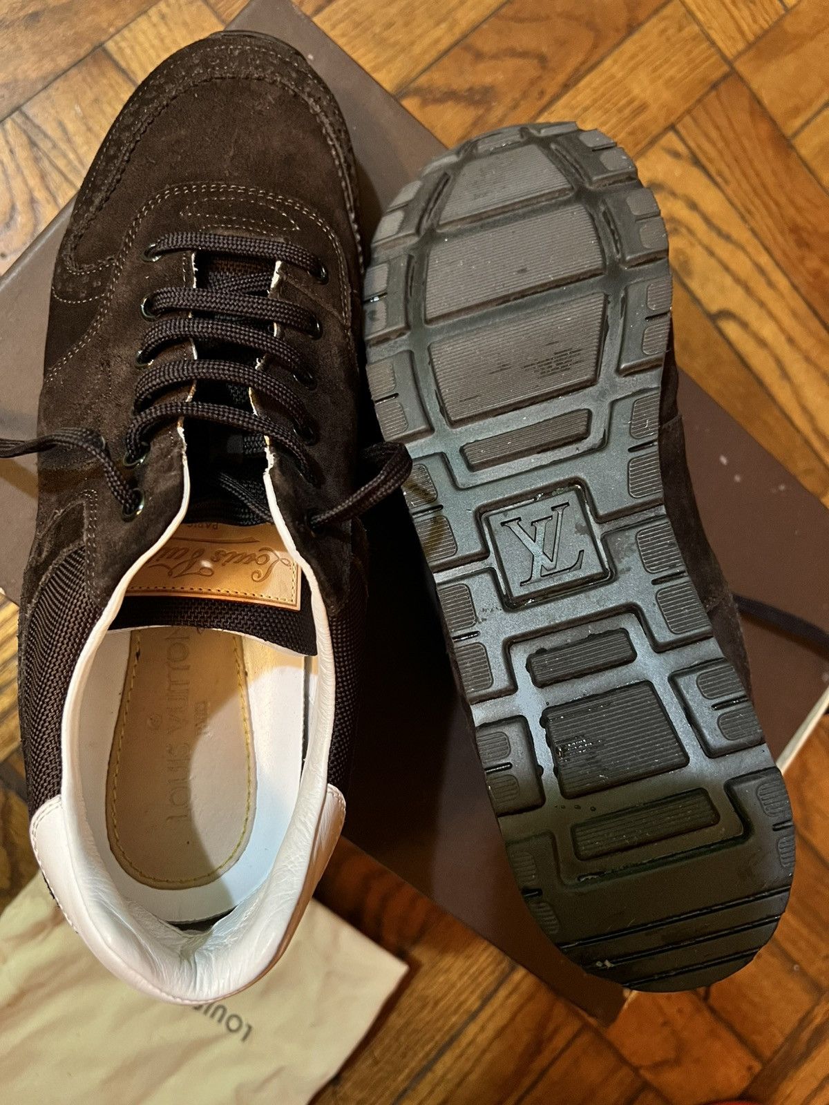 Louis Vuitton Louis Vuitton Suede Lace-Up Sneakers Brown size 8 Size US 8 / EU 41 - 3 Thumbnail