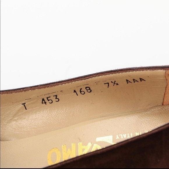 Salvatore Ferragamo Salvatore Ferragamo Pumps -‎ Size 7.5 Size US 7.5 / IT 37.5 - 5 Thumbnail