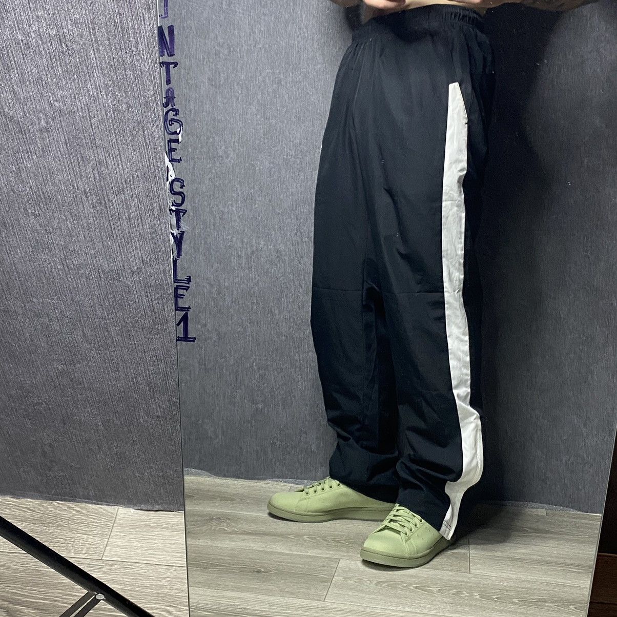 Nike × Vintage Vintage Nike nylon Track Pants y2k Size US 32 / EU 48 - 5 Thumbnail