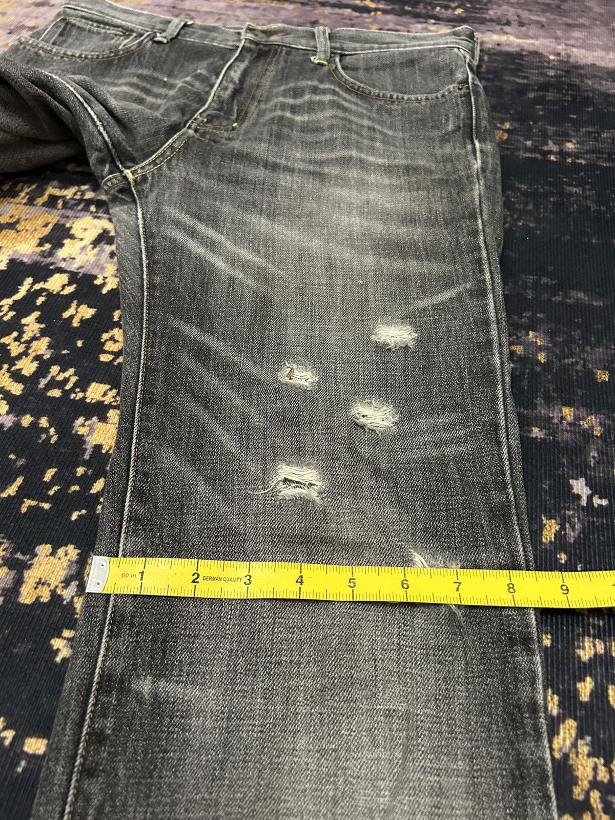Uniqlo Vintage Uniqlo Distressed Clawmark Jeans Size US 31 - 15 Thumbnail
