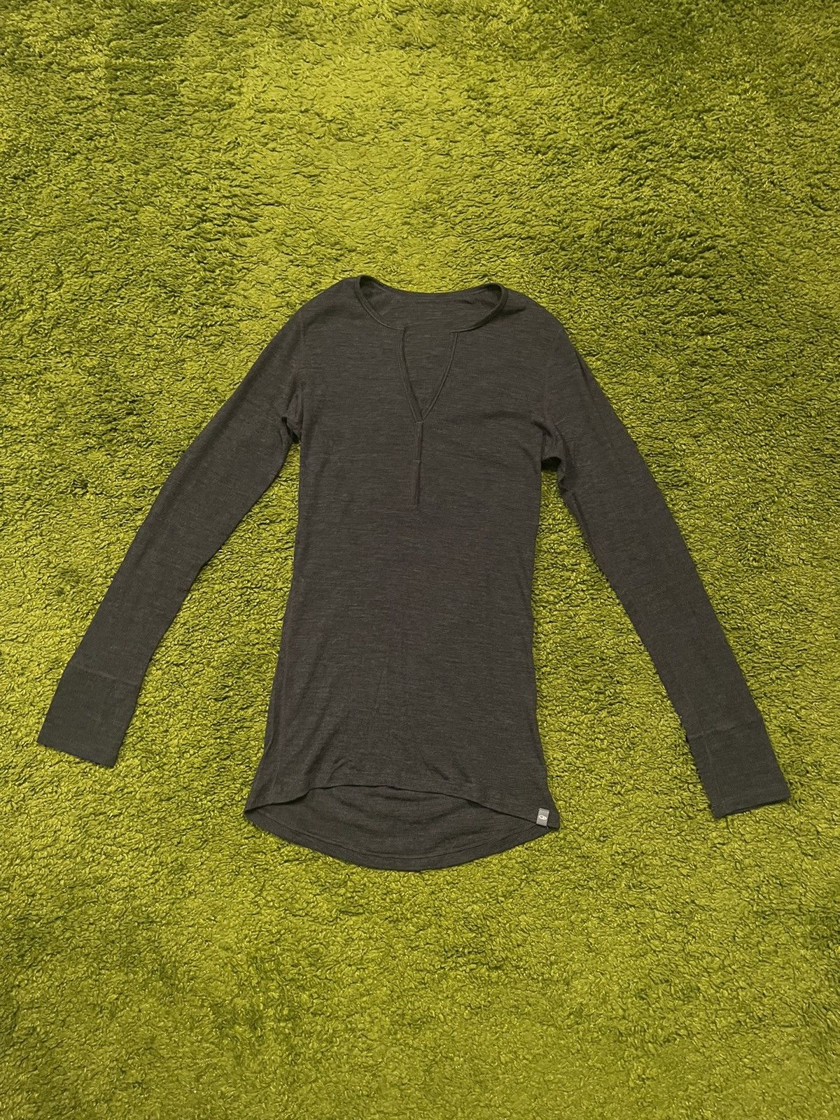 Icebreaker Icebreaker 100% merino wool thermo longsleeve Size L / US 10 / IT 46 - 1 Thumbnail