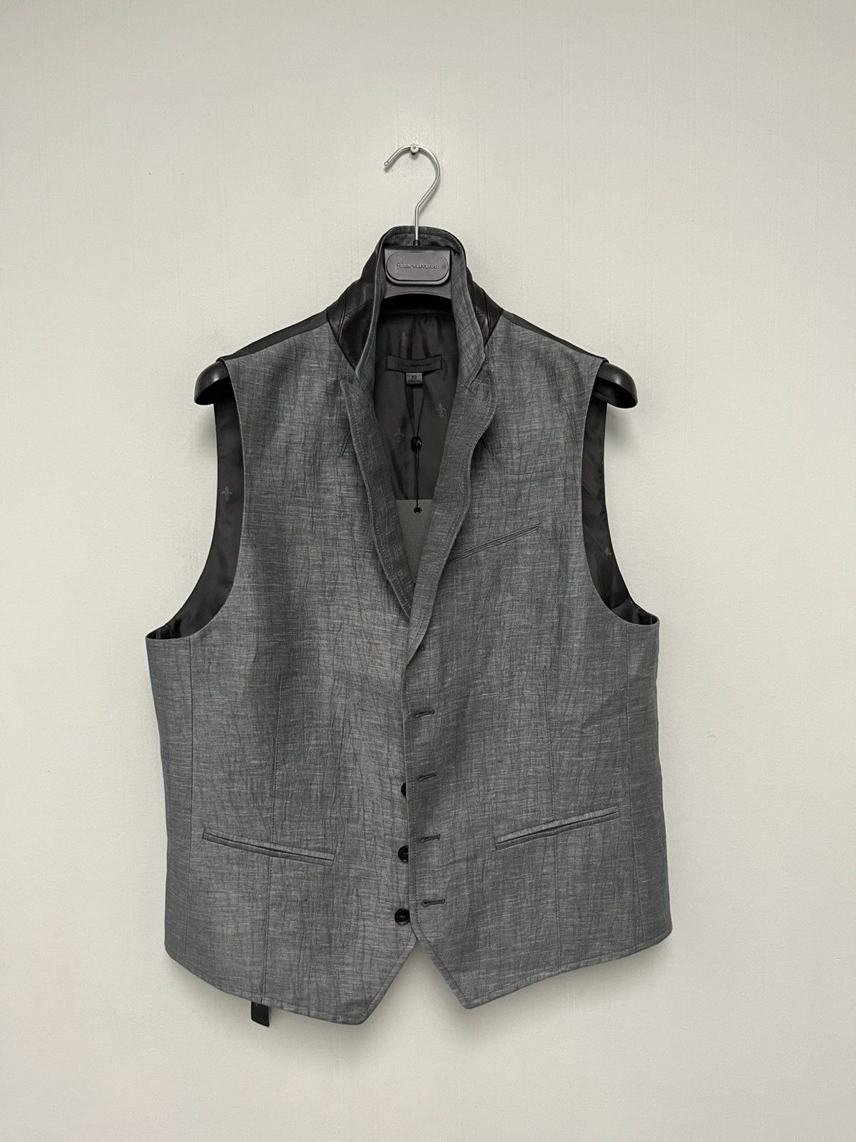 John Varvatos Woodward Vest size EU 50 USA 40 Size US M / EU 48-50 / 2 - 6 Thumbnail