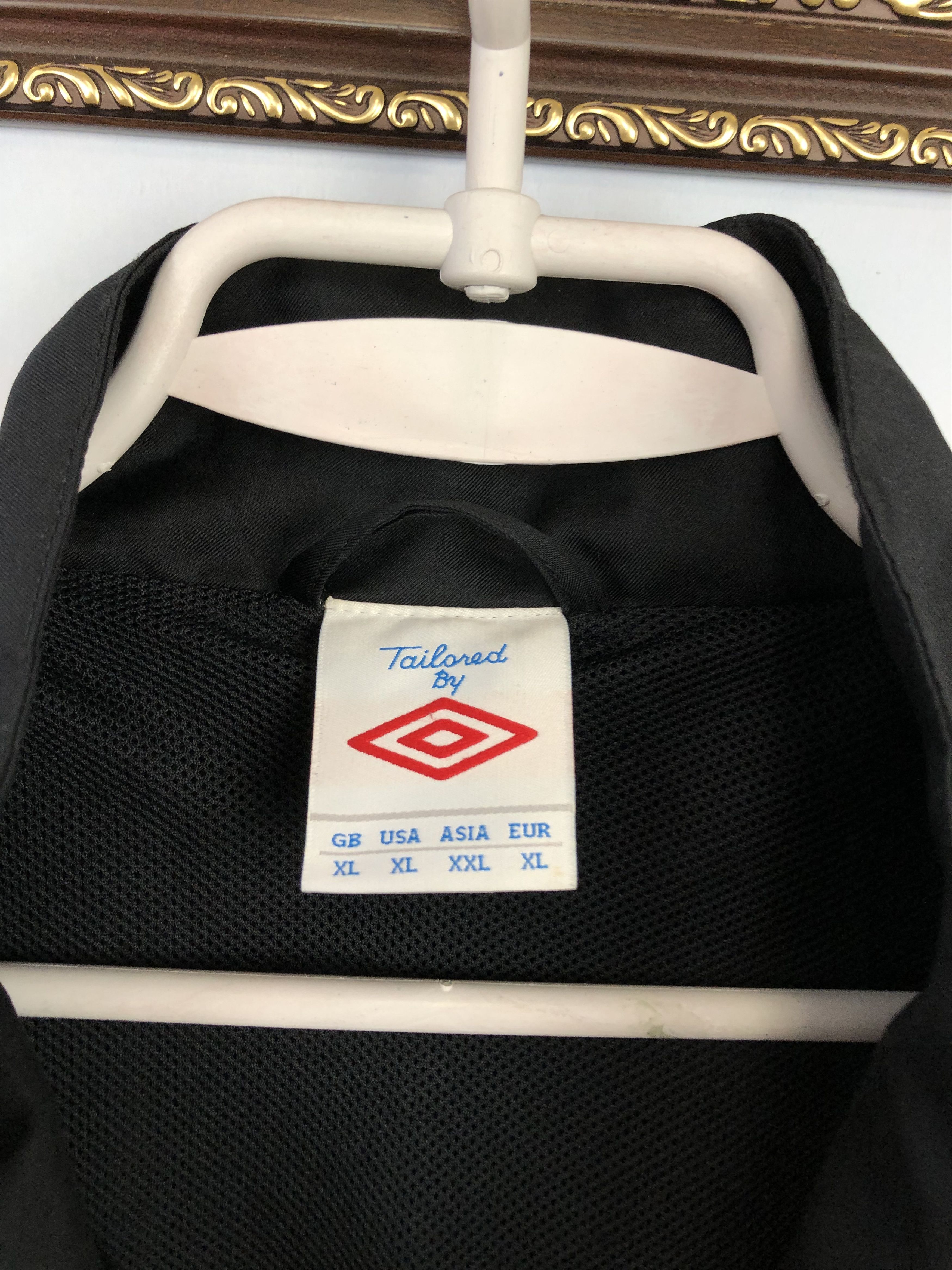 Vintage Vintage Umbro Manchester City Football Jacket Soccer Track Size US XL / EU 56 / 4 - 9 Thumbnail