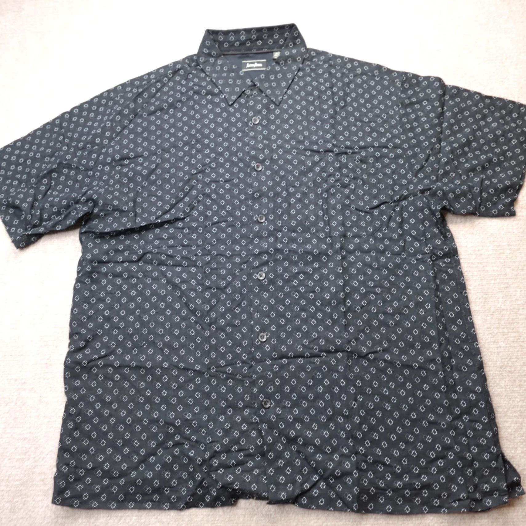 Neiman Marcus Neiman Marcus Mens Shirt XL Black All Over Print Floral Silk Blend Shirt Button-Up Short Sleeve Collared Circus Flower Vintage: No Size US XL / EU 56 / 4 - 2 Thumbnail