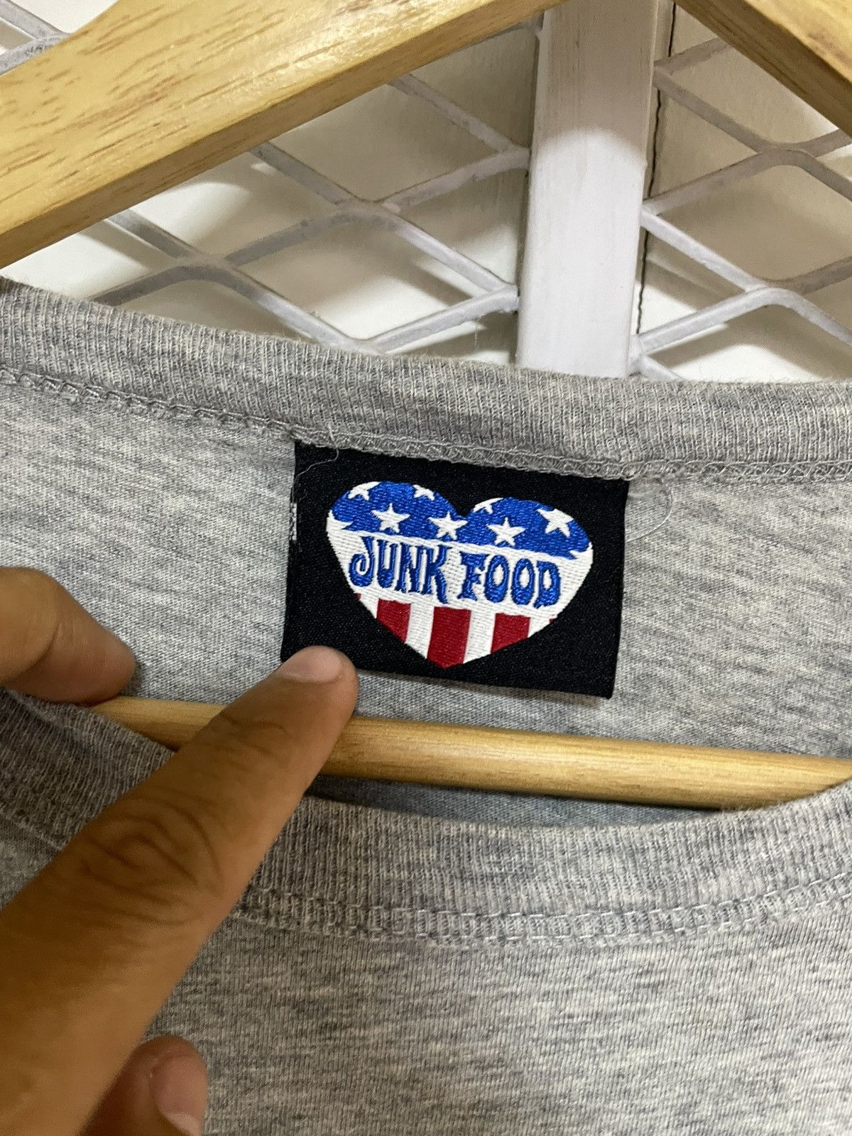 Vintage Japanese Junkfood LongSleeve Size US S / EU 44-46 / 1 - 7 Thumbnail