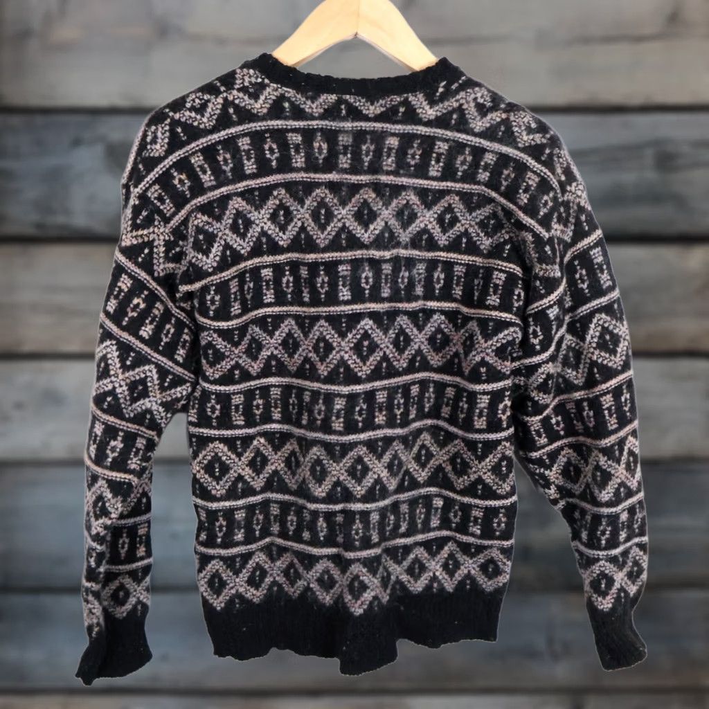 Vintage VINTAGE 90s Alps Wool Sweater Men’s Small Black Geometric Pattern Crew Neck Long Sleeve Pullover Knit Regular Distressed Tag: Large (Tagged) Size US S / EU 44-46 / 1 - 1 Thumbnail