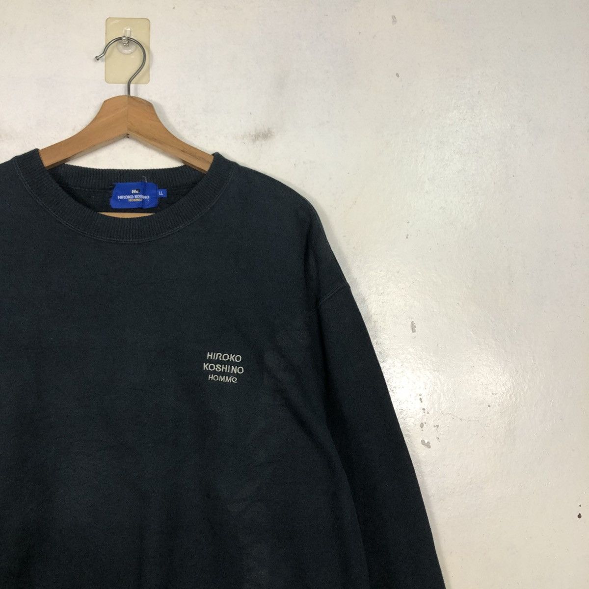 Hiroko Koshino Homme 📌Vintage Sweatshirt Hiroko Koshino Homme Big Logo Spell Out Size US L / EU 52-54 / 3 - 8 Thumbnail
