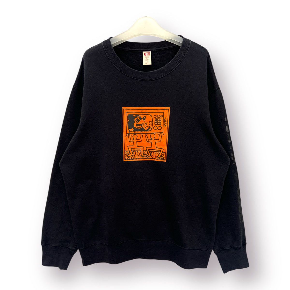 Keith Haring × Mickey Mouse × Uniqlo 🔥 Keith Haring x Mickey Roundneck Sweatshirt - XL Size US XL / EU 56 / 4 - 1 Thumbnail