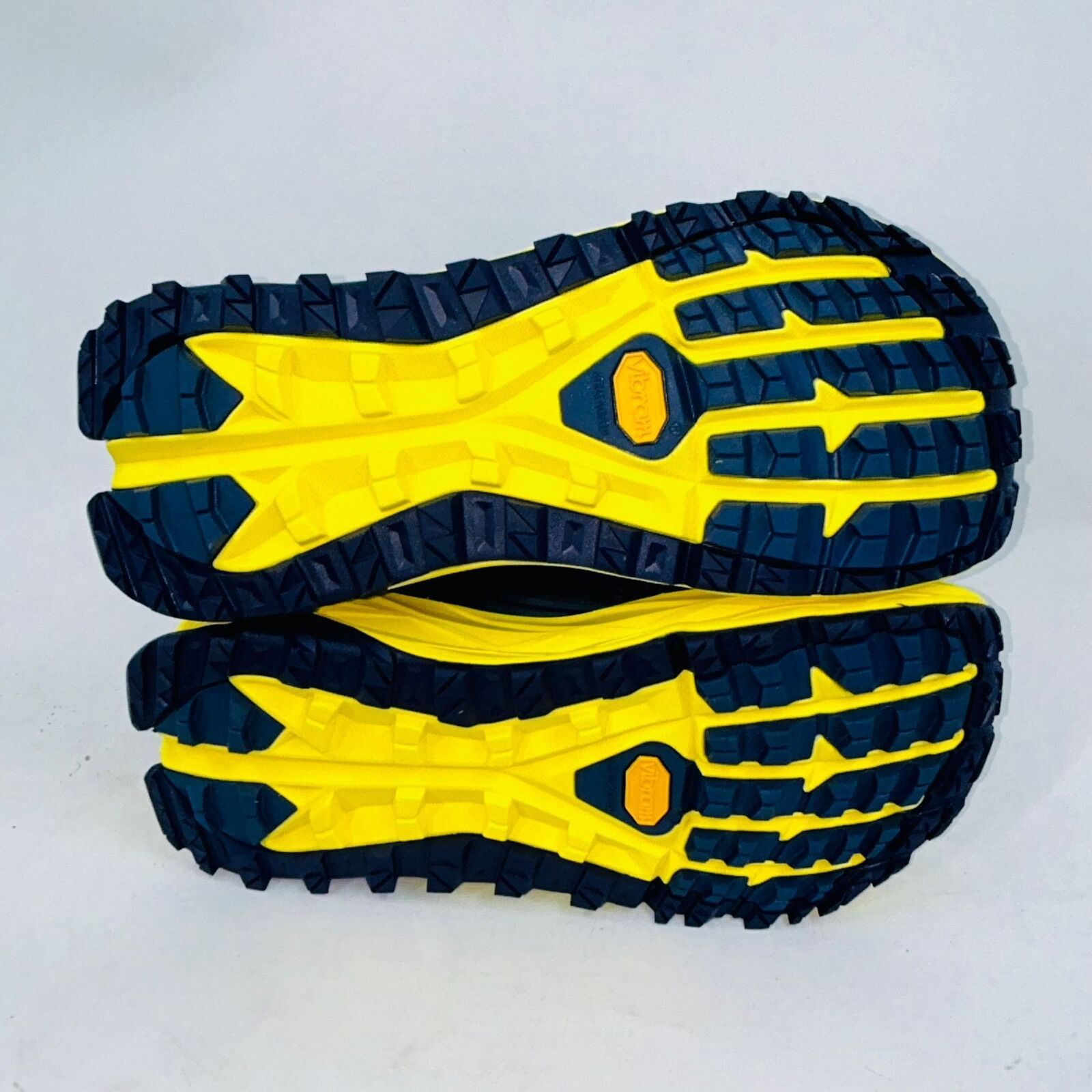 Altra MEN'S ALTRA OLYMPUS 5 NAVY/YELLOW TRAINING SNEAKERS SIZE 9D Size US 9 / EU 42 - 5 Thumbnail