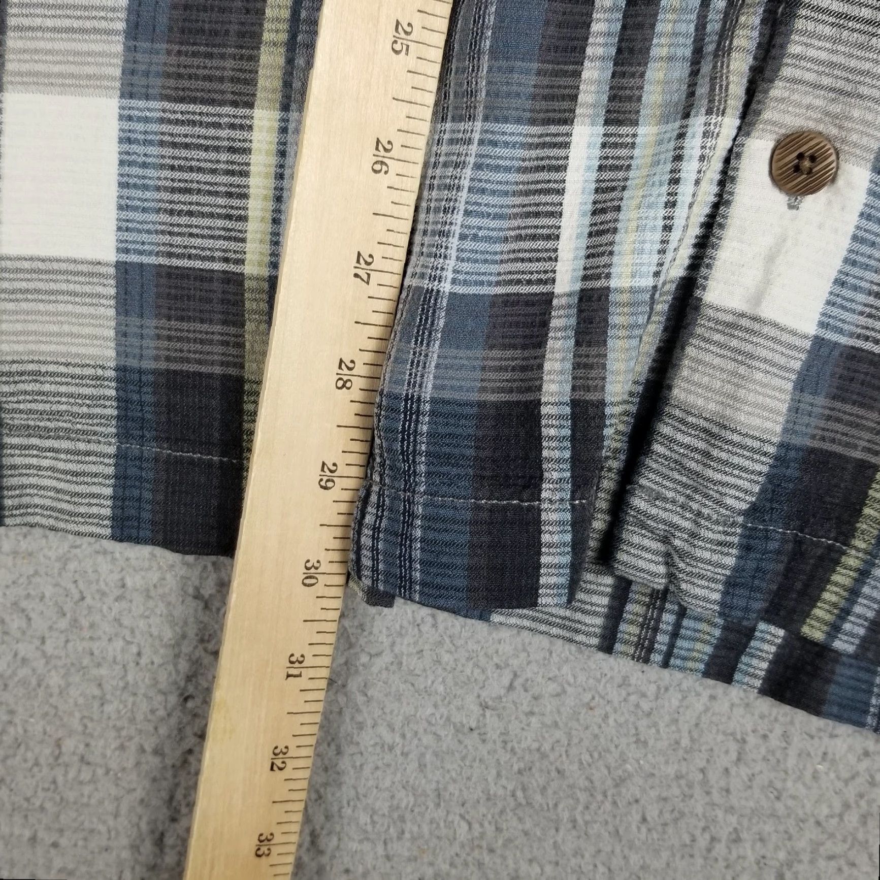 Tommy Bahama TOMMY BAHAMA Silk Camp Shirt Blue Plaid Short Sleeve XL Relaxed Fit Aloha Mens Size US XL / EU 56 / 4 - 5 Thumbnail