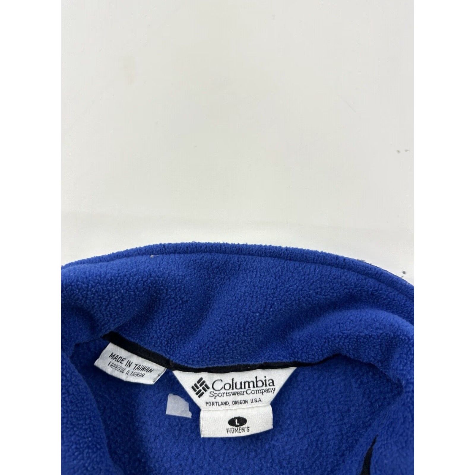 Vintage VINTAGE Columbia Jacket Womens L Blue Full Zip Up Fleece Polyester Zip Regular Size Size L / US 10 / IT 46 - 3 Thumbnail