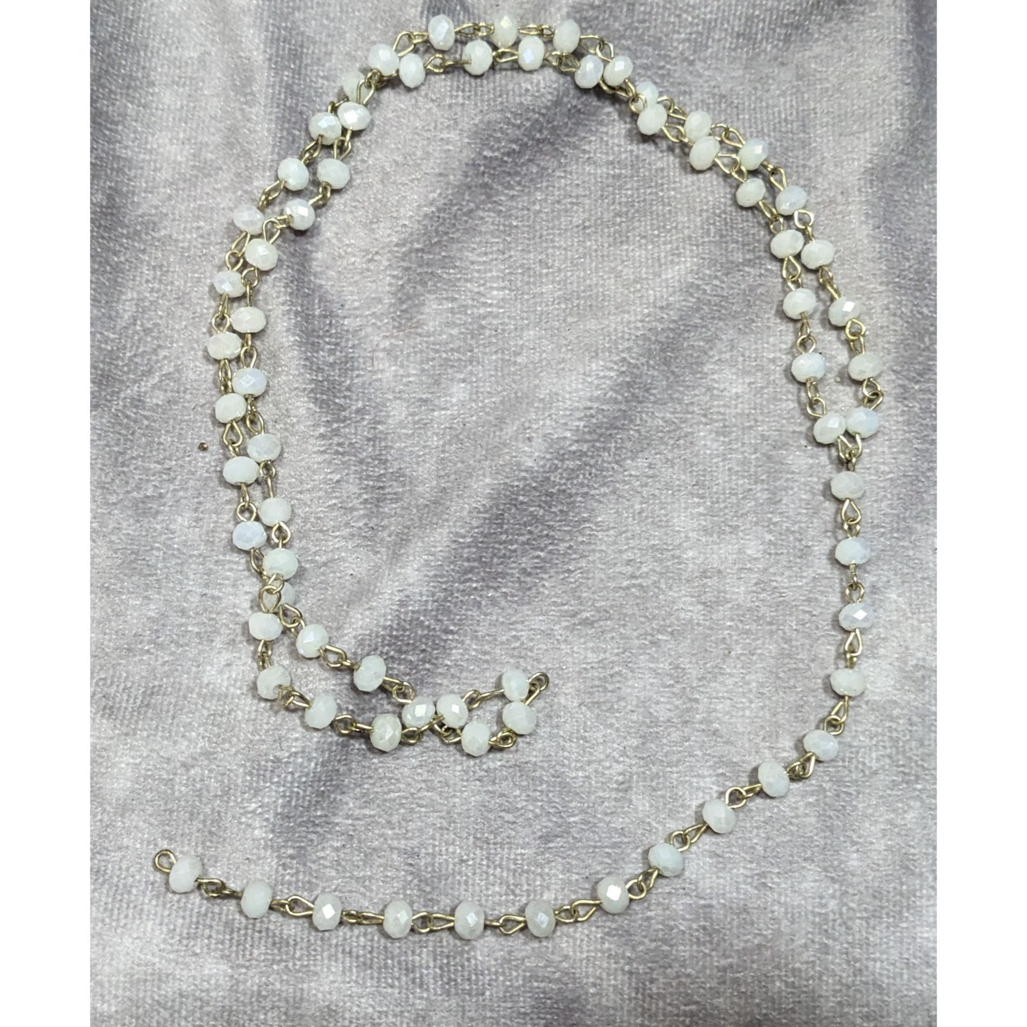 Other Elegant White Glass Beaded Lariat Necklace On Gold Tone Chai Size ONE SIZE - 4 Thumbnail