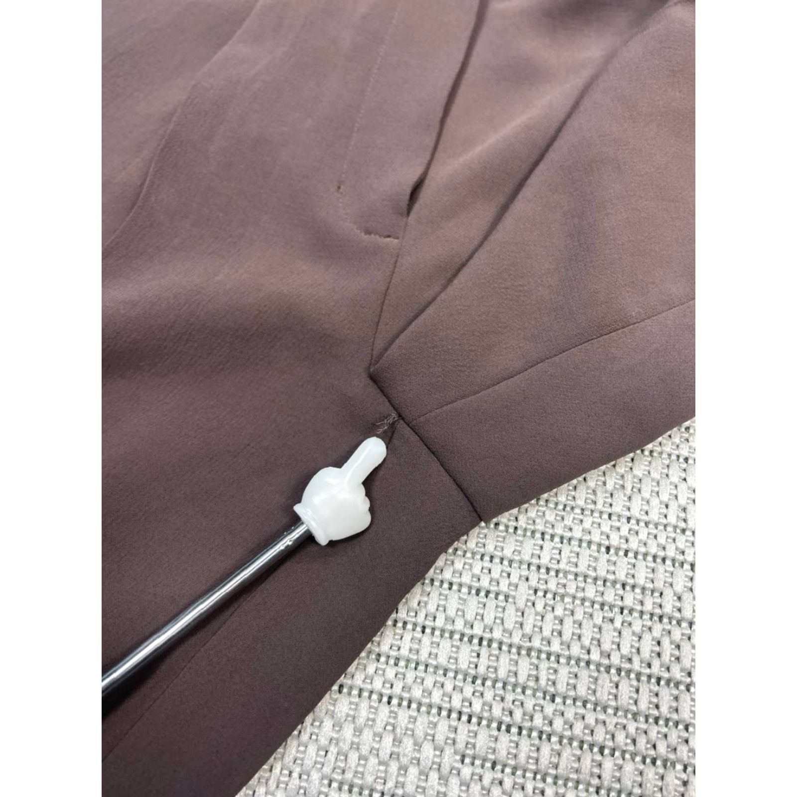 Vintage Wilfred Pants Womens 2 Brown Stretch Mid Rise Tapered Leg Ankle Hem Classic, Modern 27in Inseam Girls? Mens? Wait. End with Womens. Size 26" / US 2 / IT 38 - 7 Thumbnail