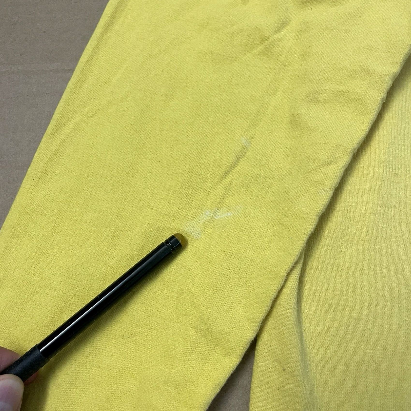 Vintage VINTAGE Office Depot News Channel Adult Large Yellow Long Sleeve USA 90s Mens Shirt Size US L / EU 52-54 / 3 - 3 Thumbnail