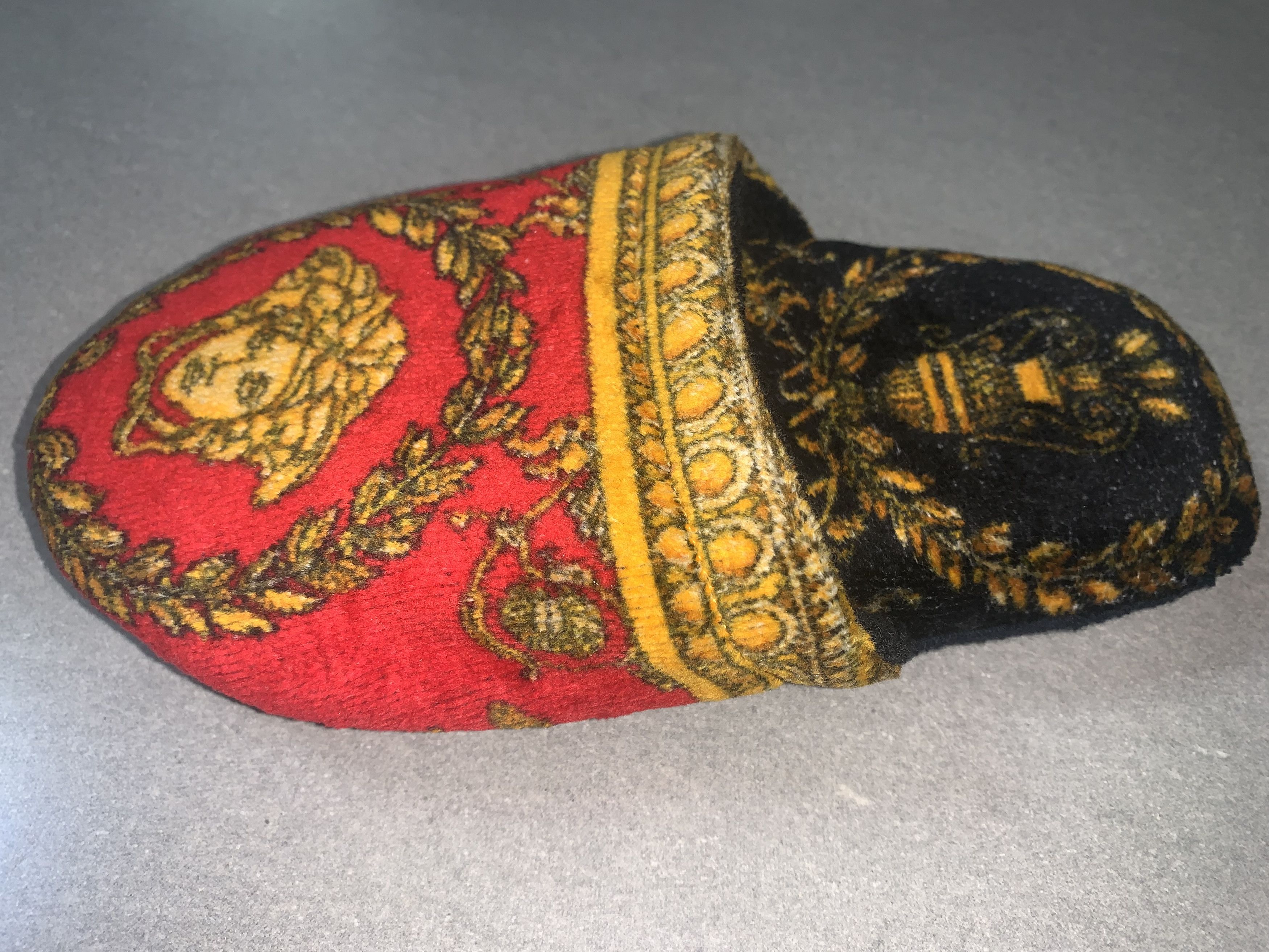 Versace VERSACE WOMENS MEDUSA BAROQUE HOUSE SLIPPERS SMALL 5/6US Size US 5 / IT 35 - 4 Thumbnail