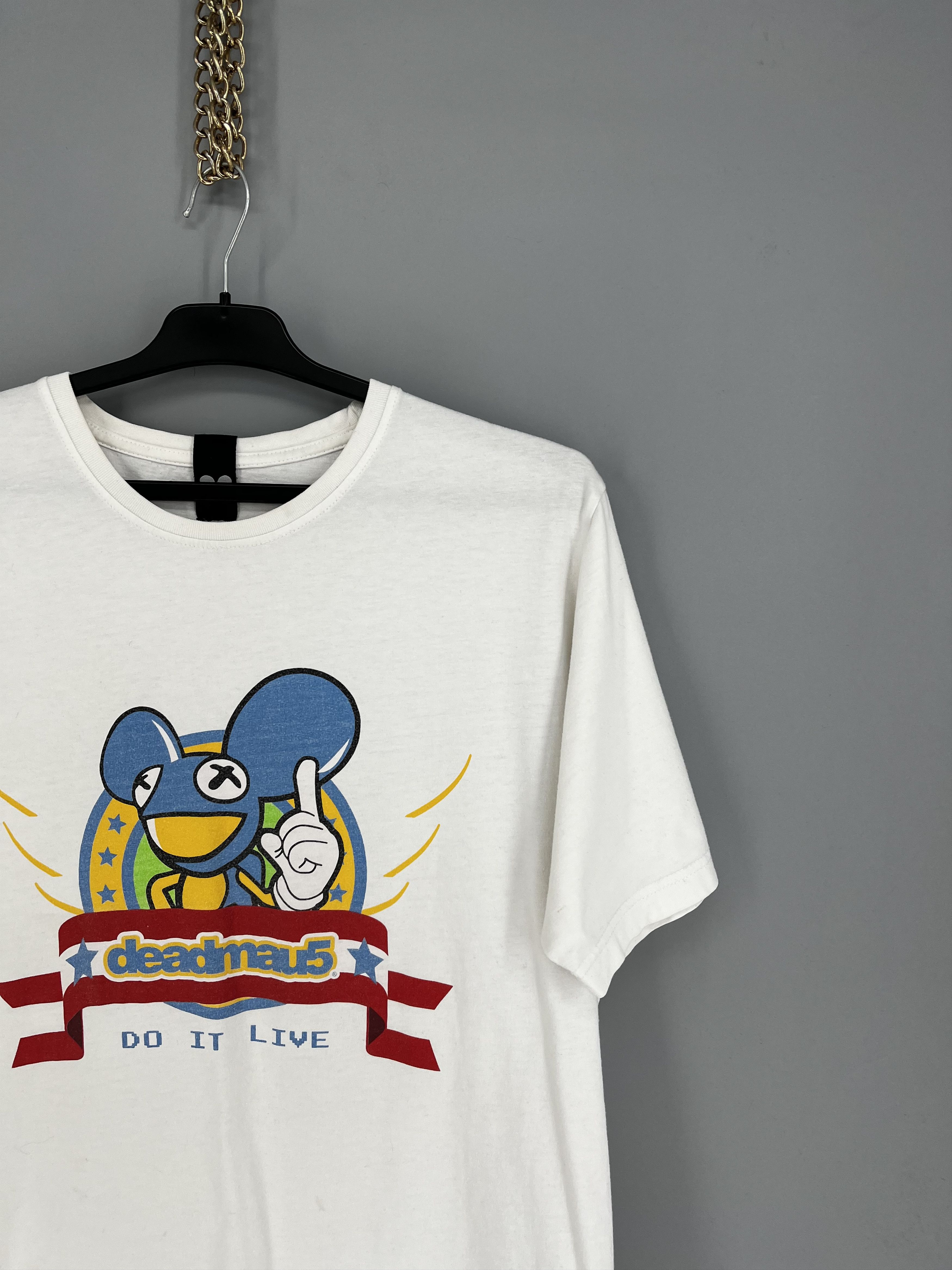 Band Tees Vintage Y2K Deadmau5 AOP Rare Band Music DJ Promo Art Size US L / EU 52-54 / 3 - 5 Thumbnail