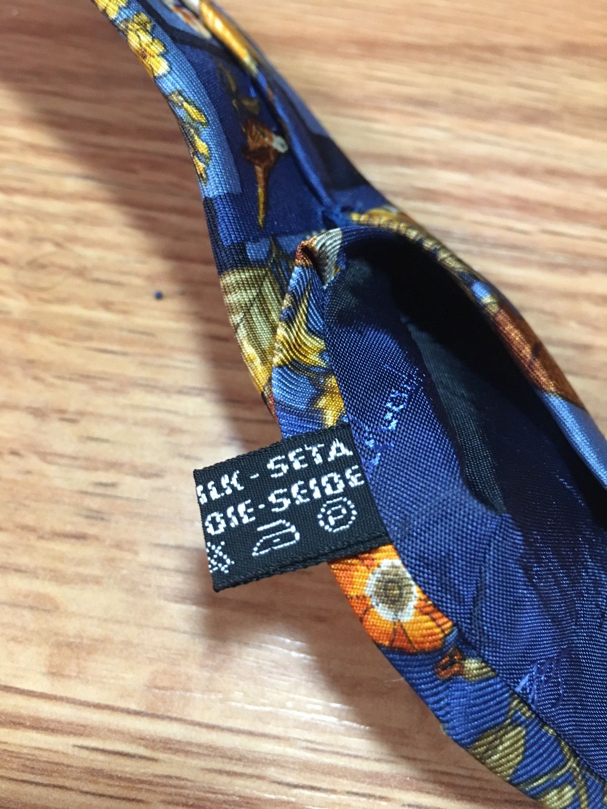 Salvatore Ferragamo Salvatore Ferragamo Floral Nature Print Silk Mens Tie Size ONE SIZE - 7 Thumbnail