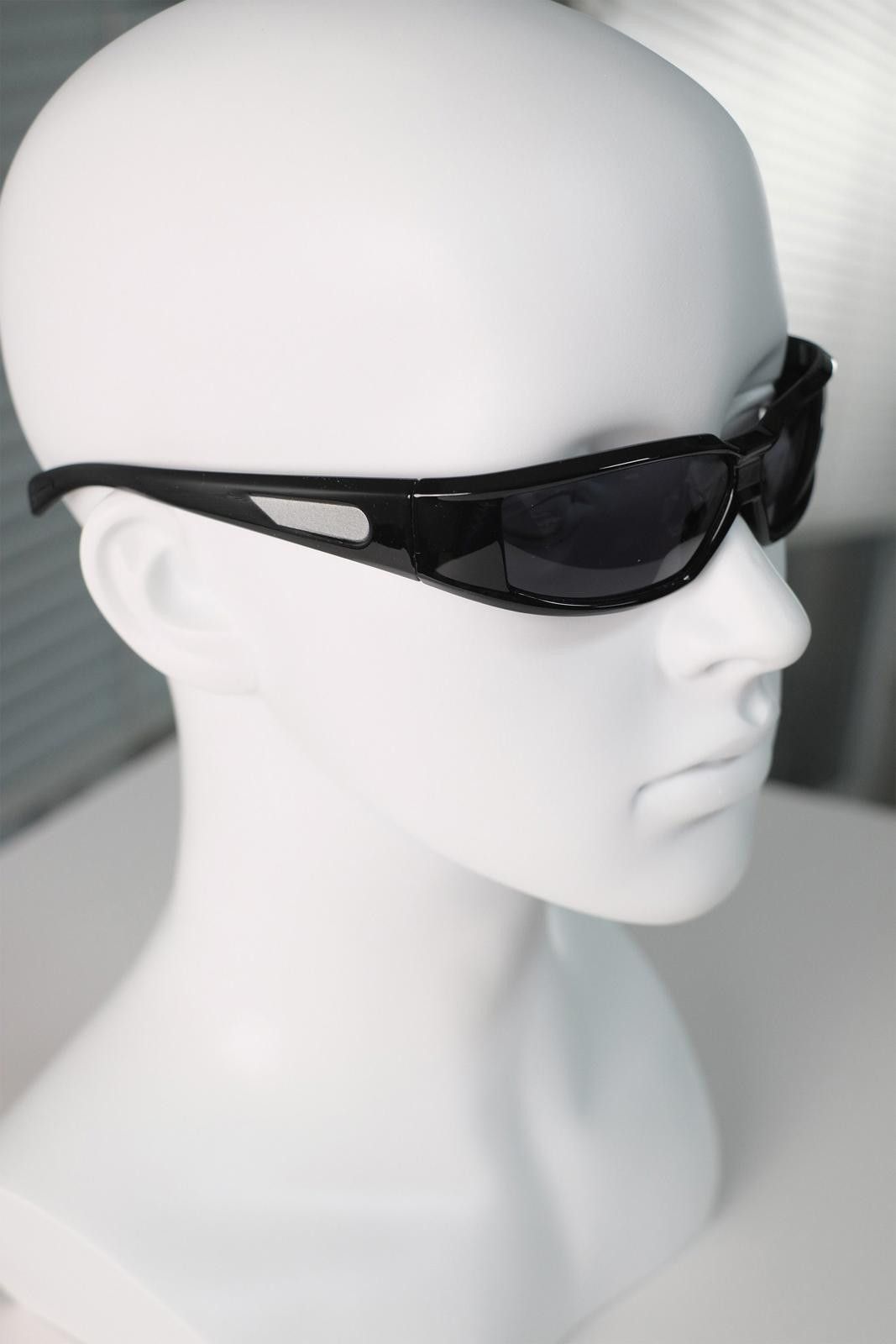 Japanese Brand Vtg Vintage Y2k Futuristic Rectangle Sunglasses Unisex OS Size ONE SIZE - 2 Thumbnail