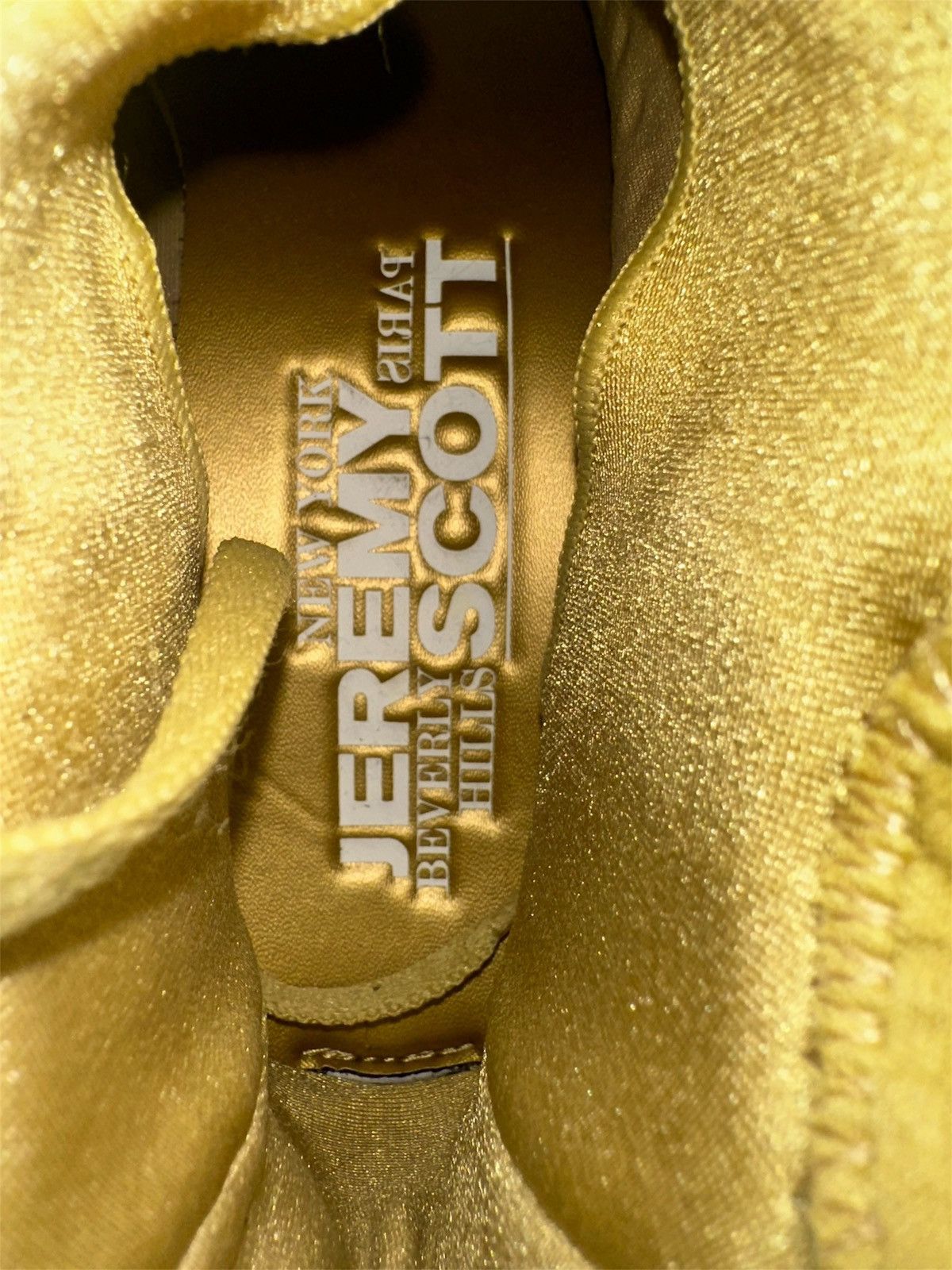 Adidas × Jeremy Scott Adidas JS 3.0 Gold Wings 2009 Size US 9 / EU 42 - 14 Thumbnail