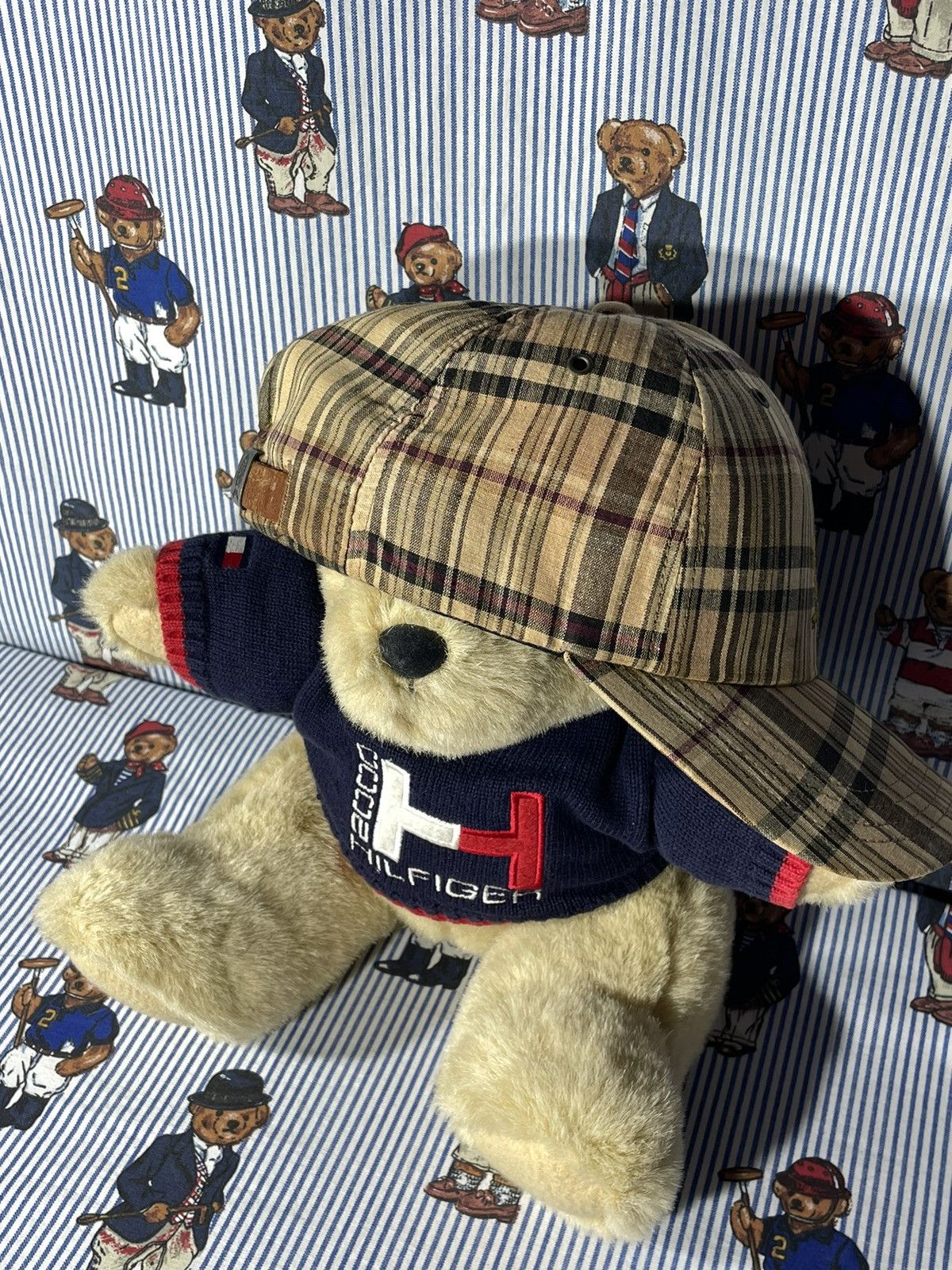 Tommy Hilfiger × Vintage Cap Tommy Hilfiger Lion Crest OG Vintage 90’s Size ONE SIZE - 5 Thumbnail